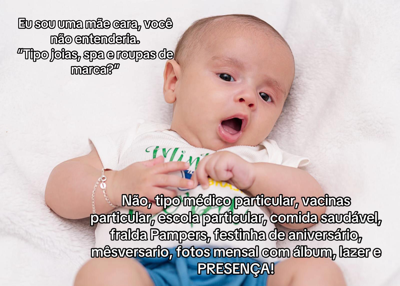 @Ana Carolina