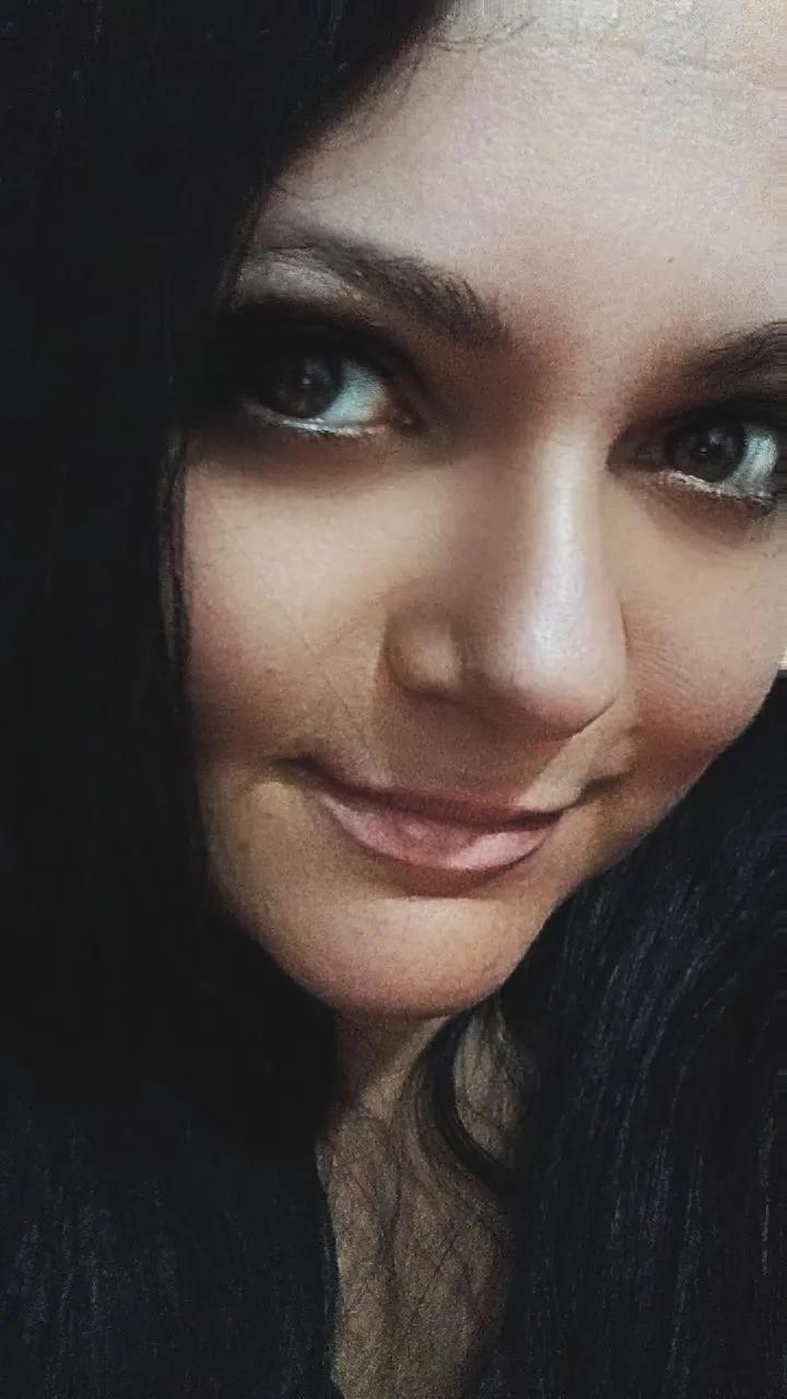 @Veronica.