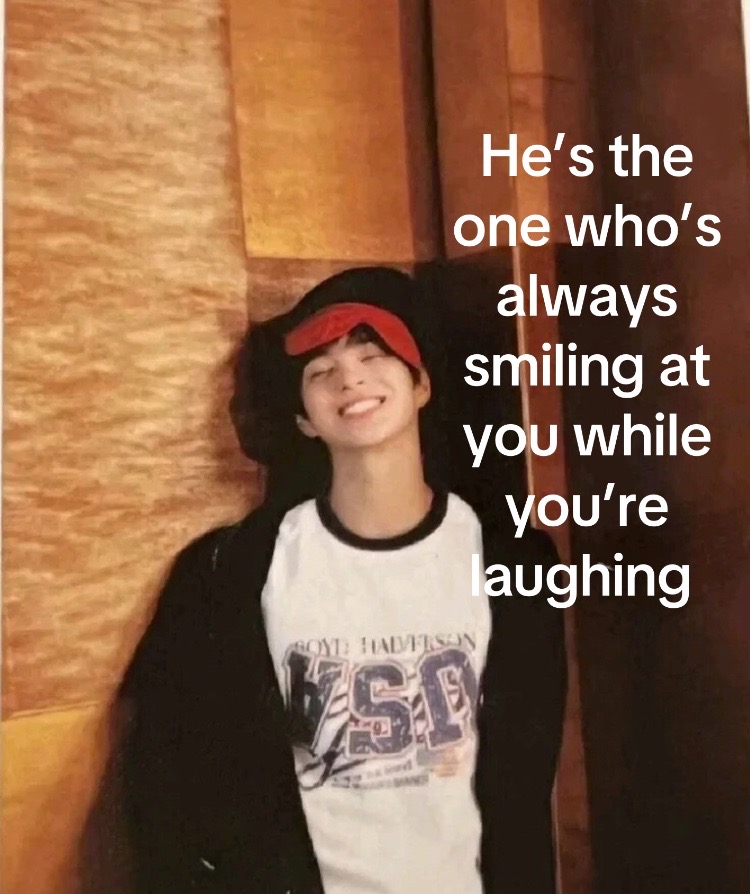 @✴︎