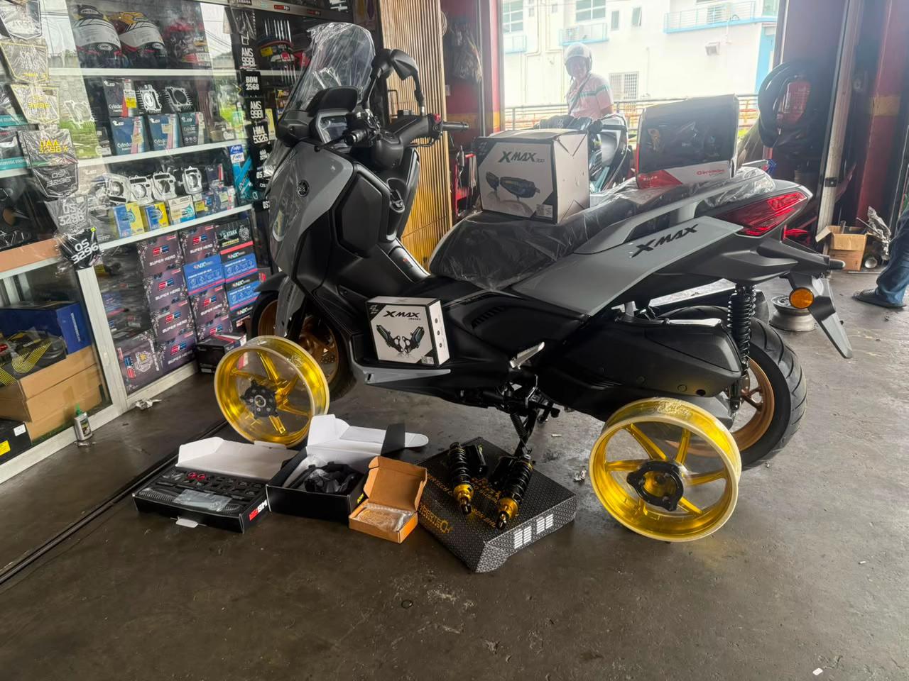 @fujimotorpol2288