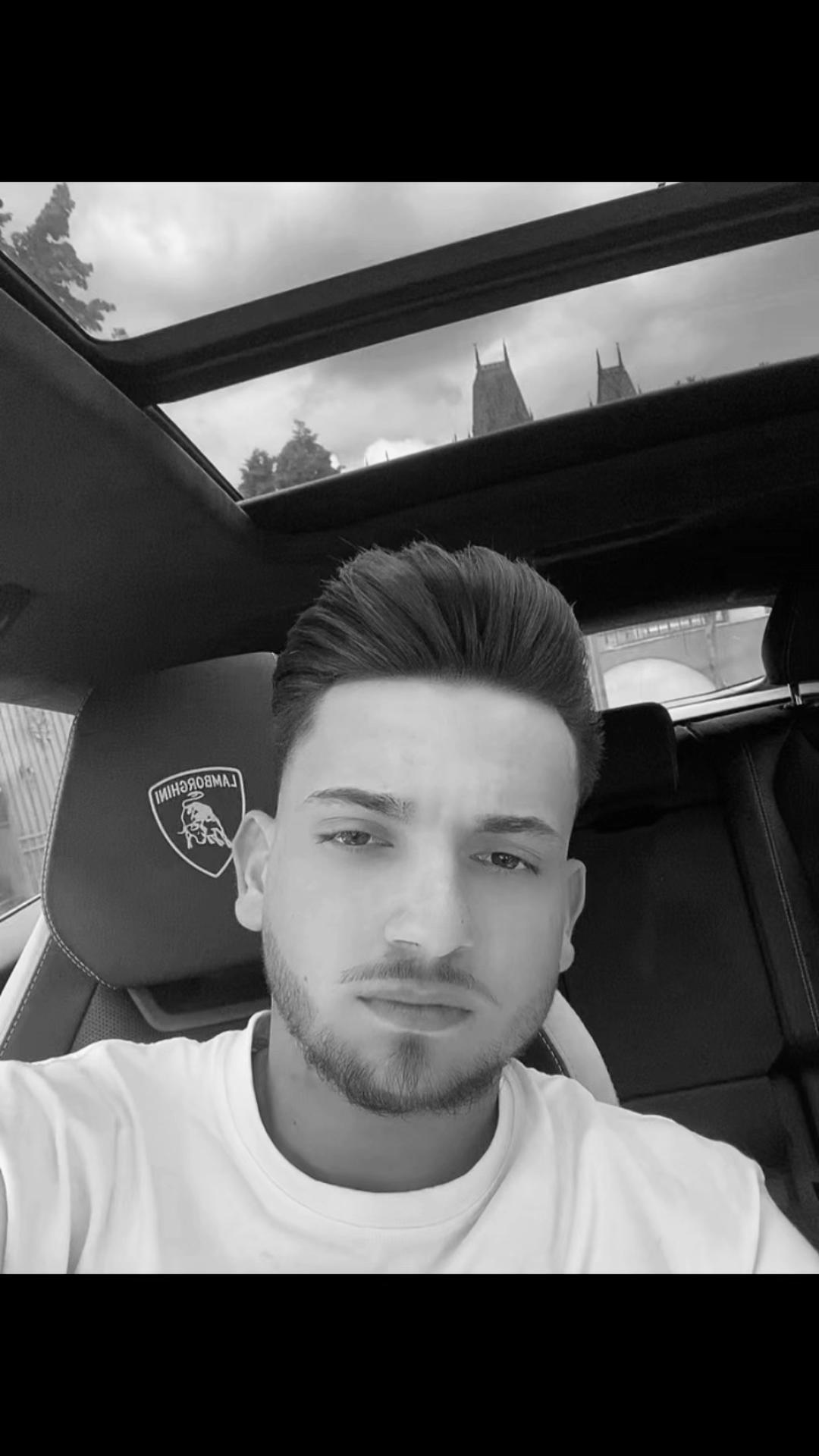 @Ionut_g_m_w_
