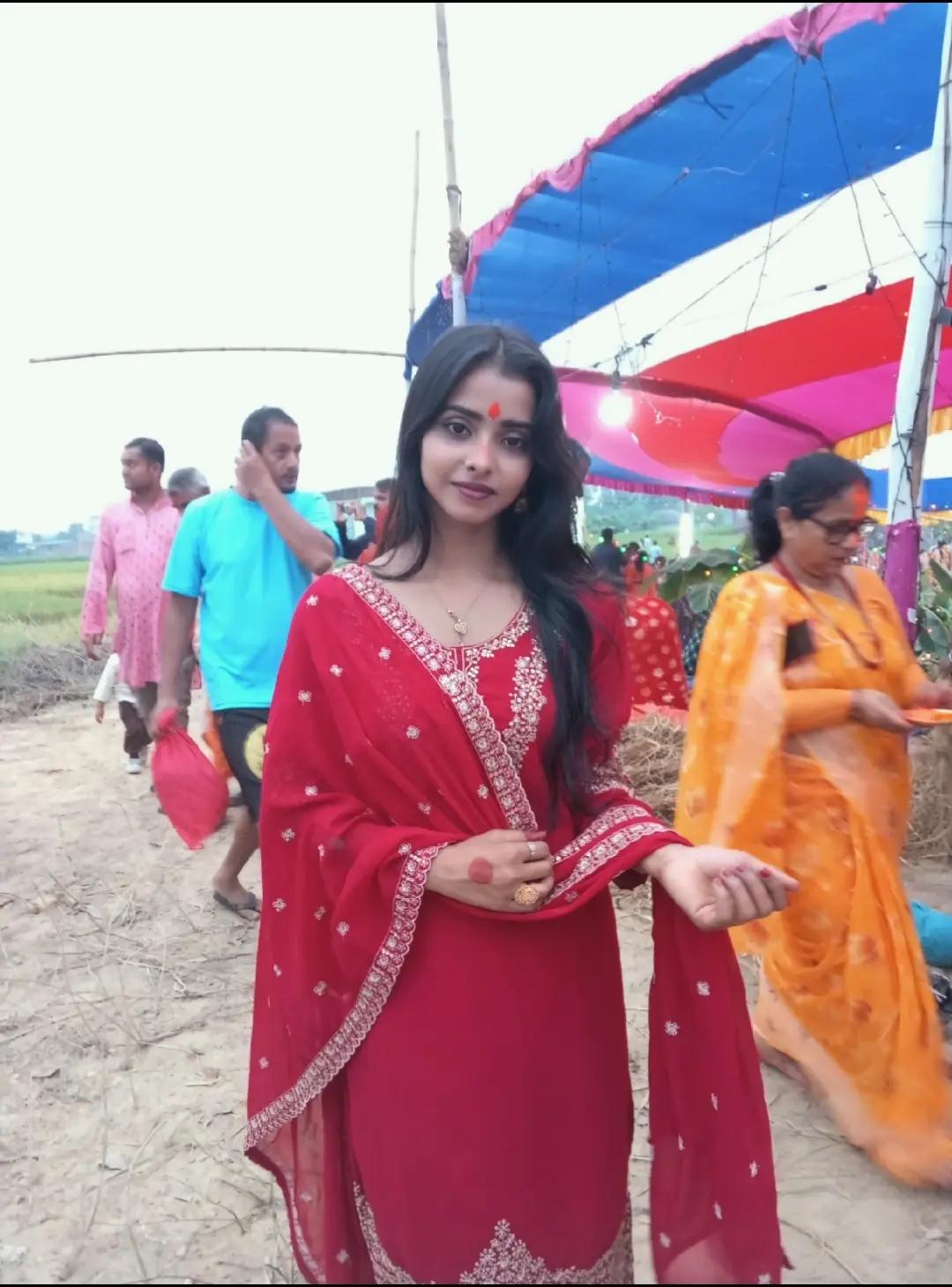 @rakhi thakur🌸🕊️