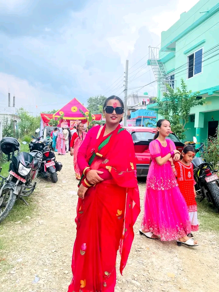 @Thakuree Mina 💝🥀💝