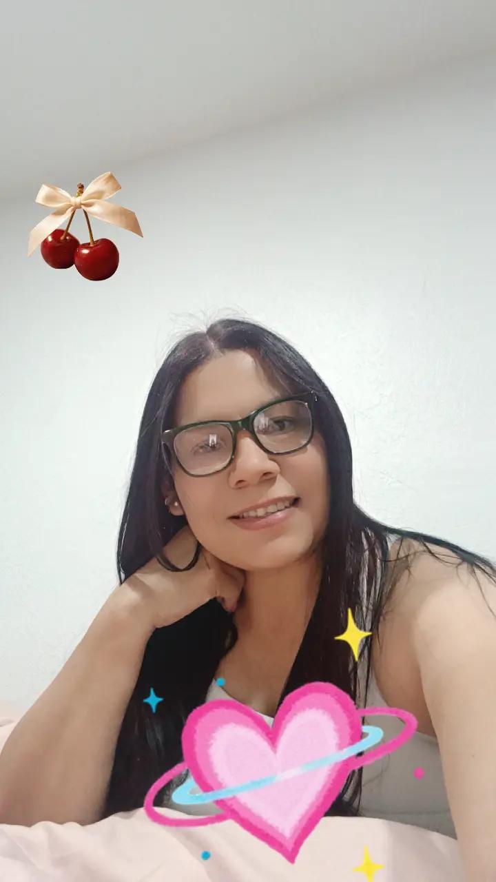 @jessenia sanchez