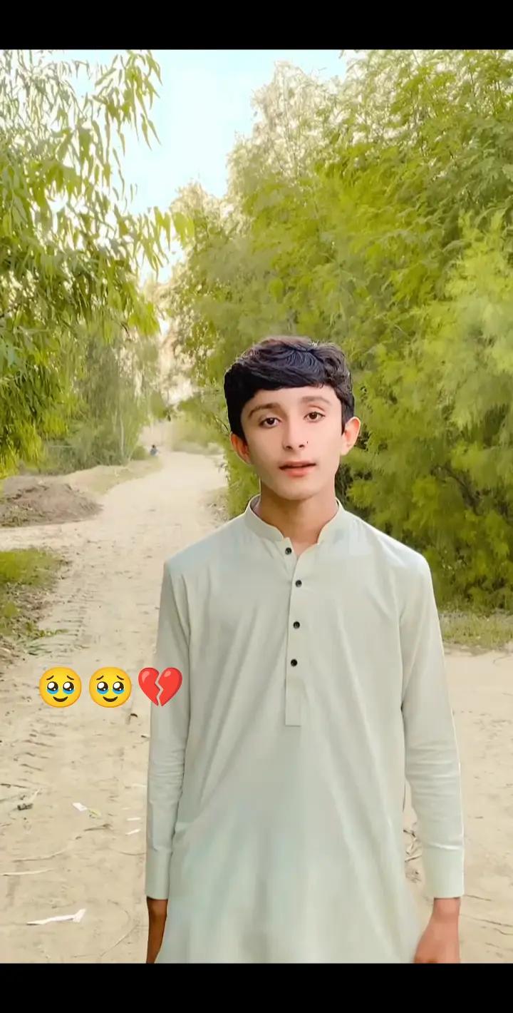 @𝒇𝒂𝒊𝒛𝒂𝒏 𝒂𝒌𝒆𝒓𝒂 😍😇