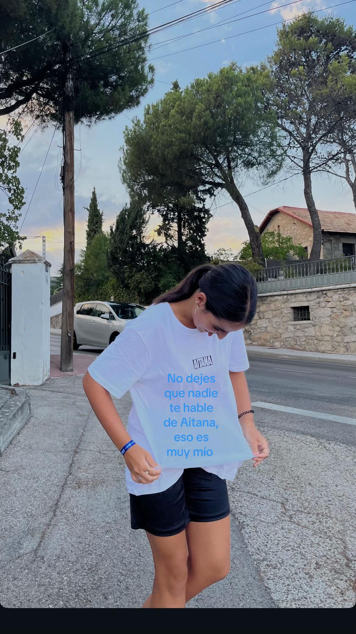 @𝟡𝟘𝟚𝟛
