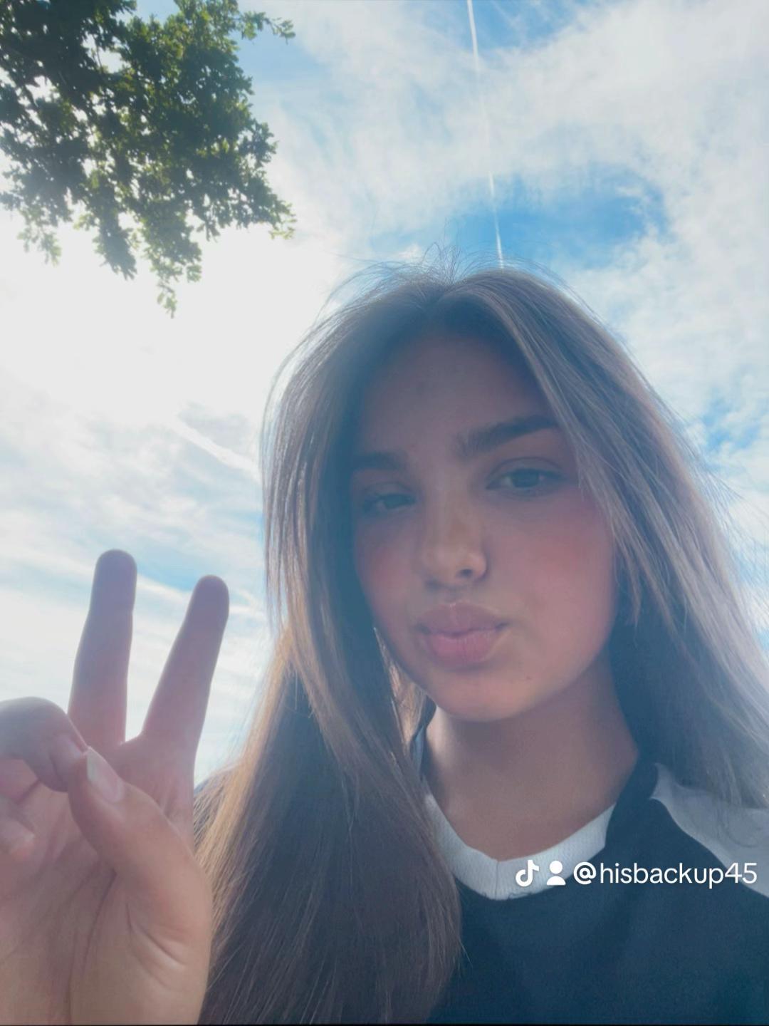 @emilisbackup♥️