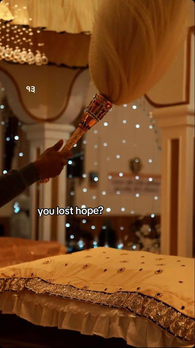 @☬