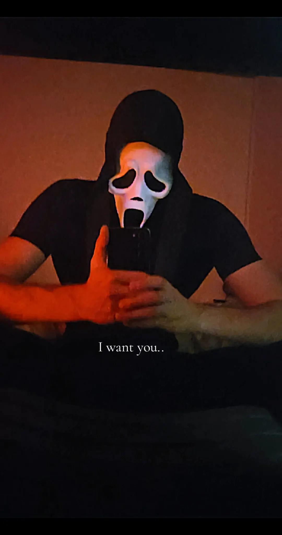 @Your_Obsessed_Boyfriend