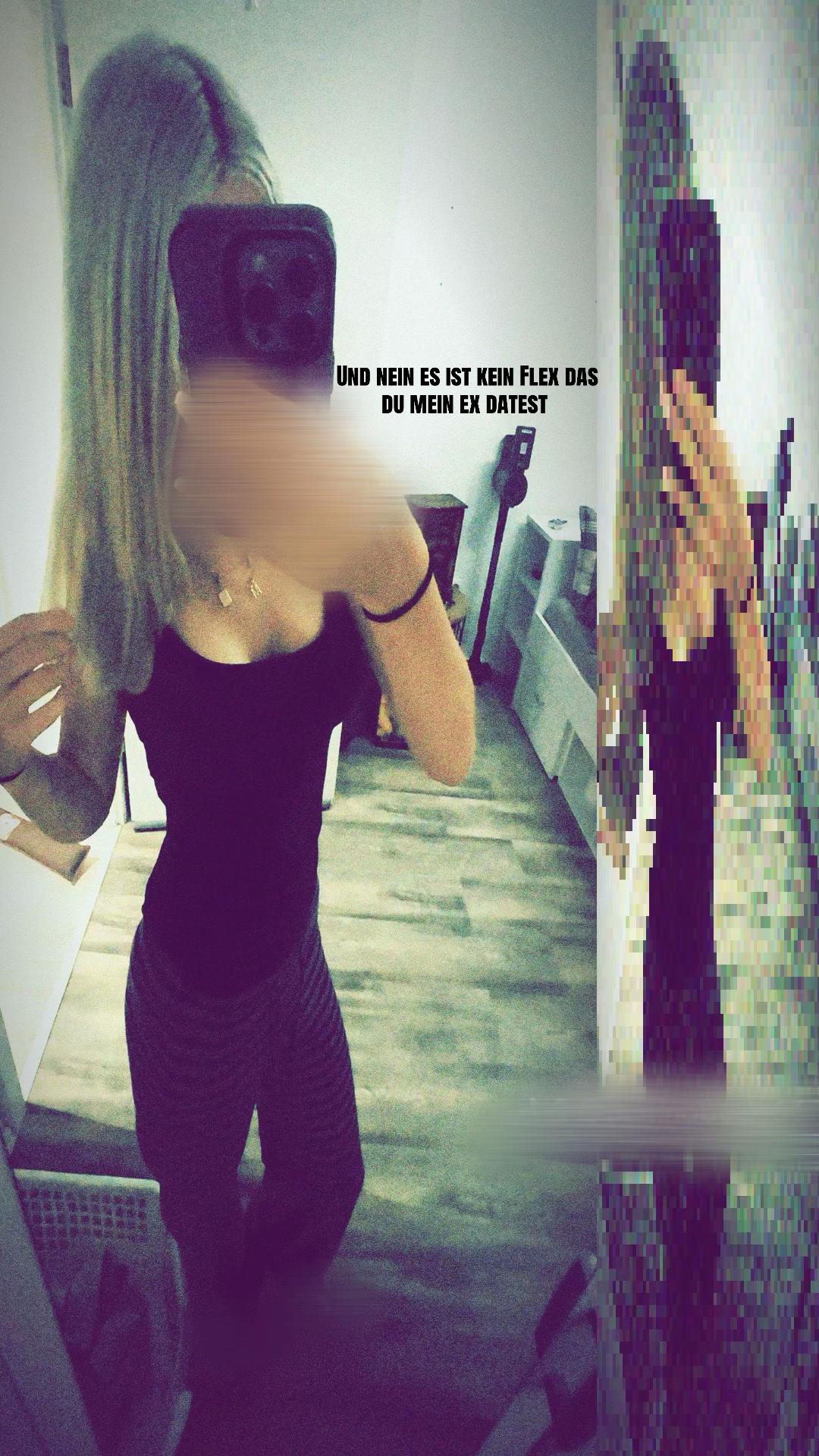 @🪩