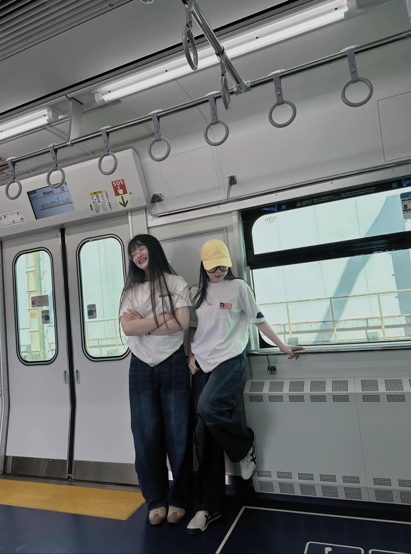 @Cẩm Ly 🤍