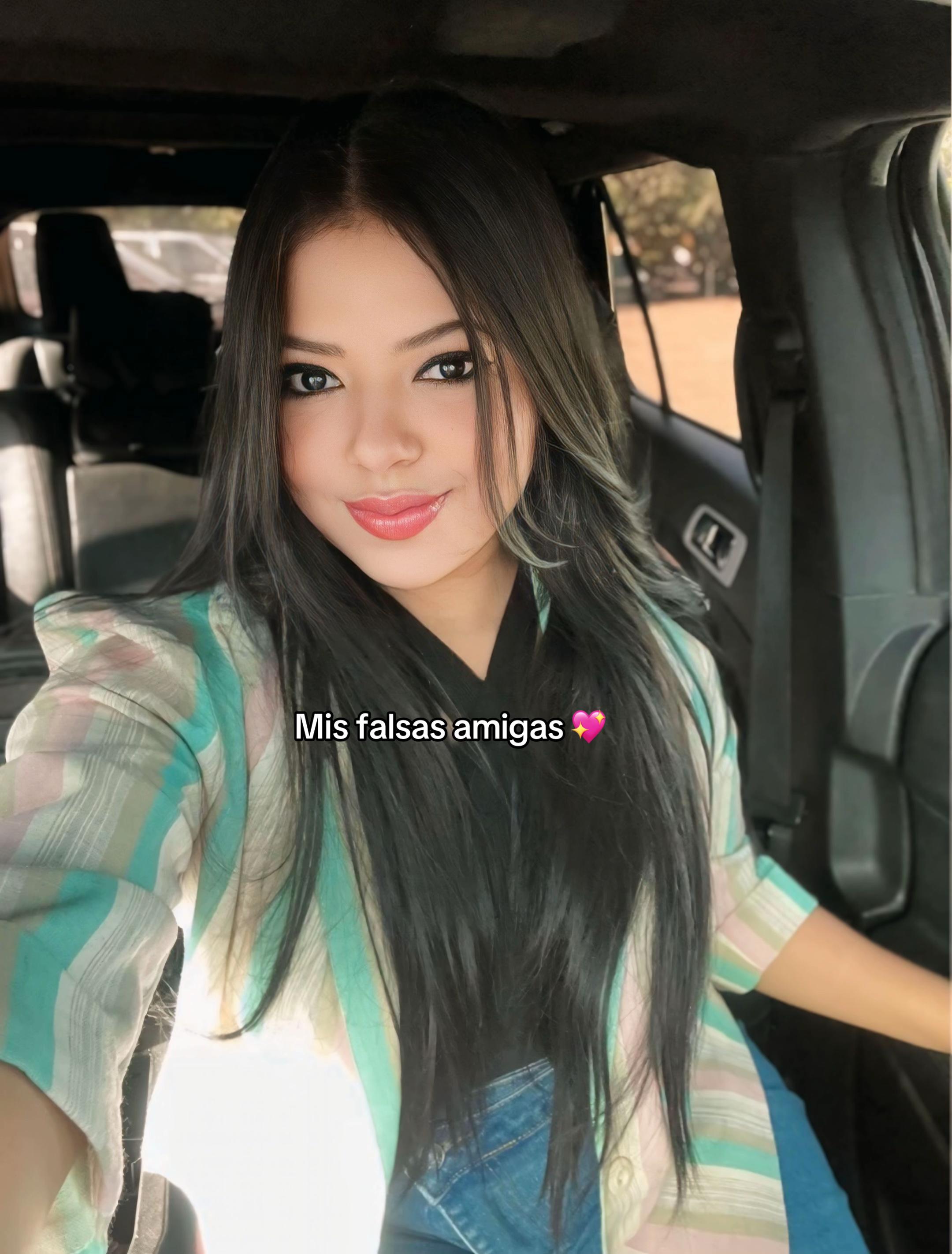 @INDIRA QUIÑONEZ 🌸