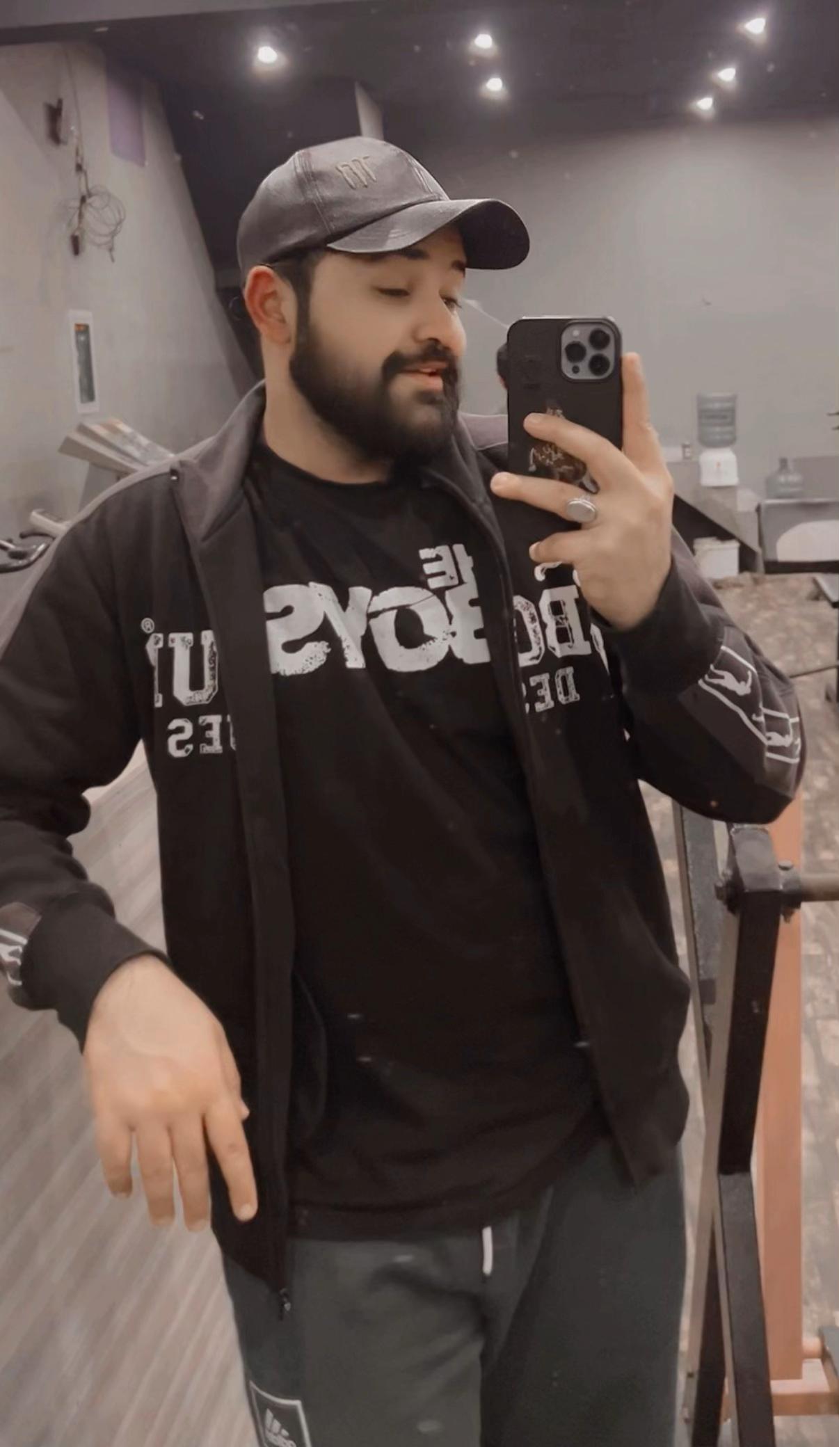 @✧عمر سندر✧💪🏻🏋🏻♂️🏋️