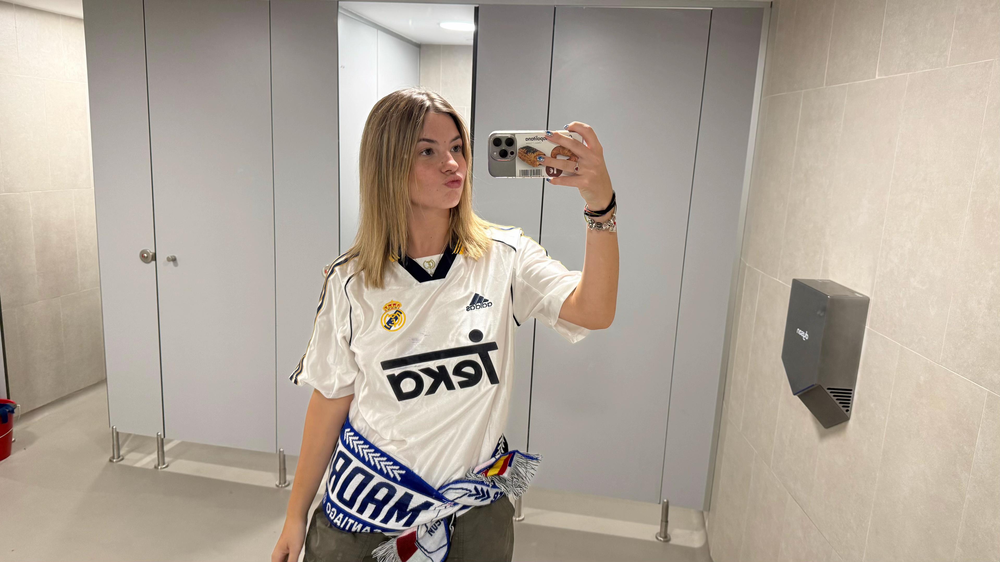 @Mery
