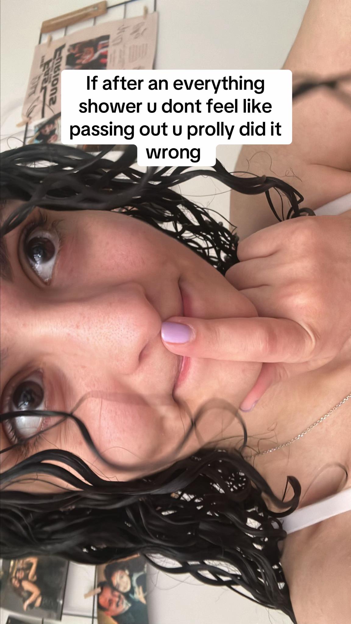 @Elina