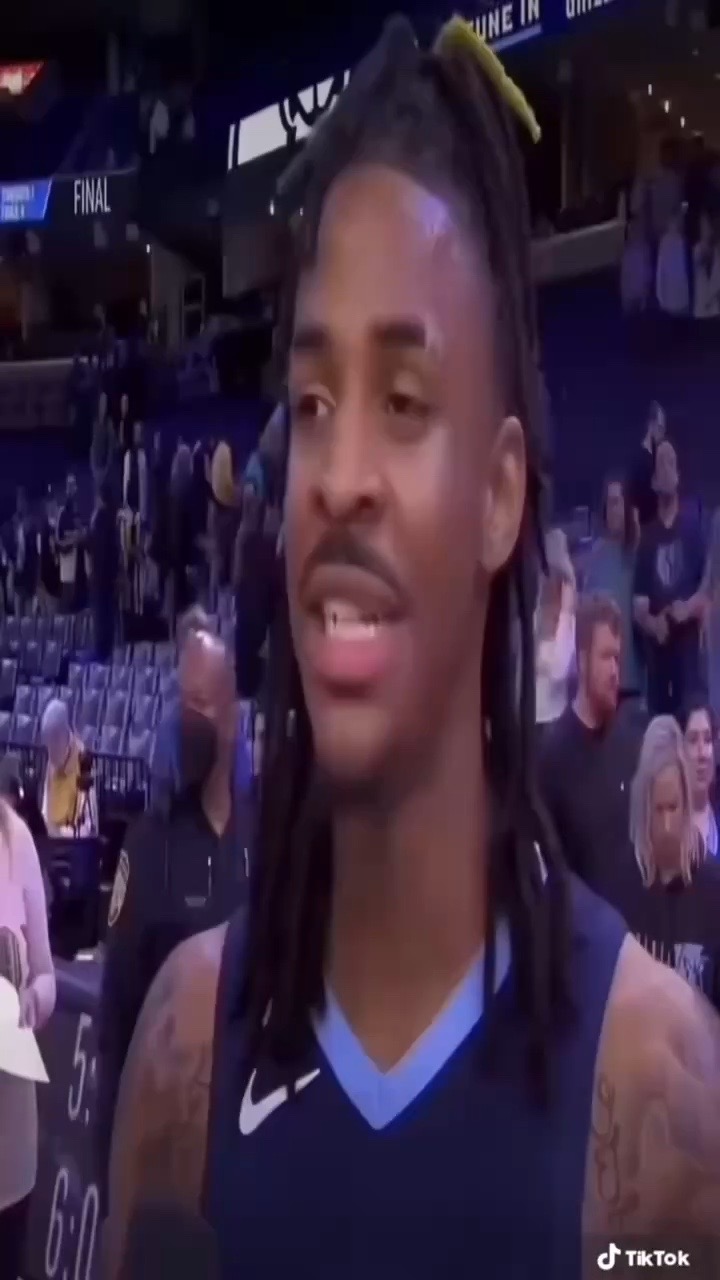 @⃟