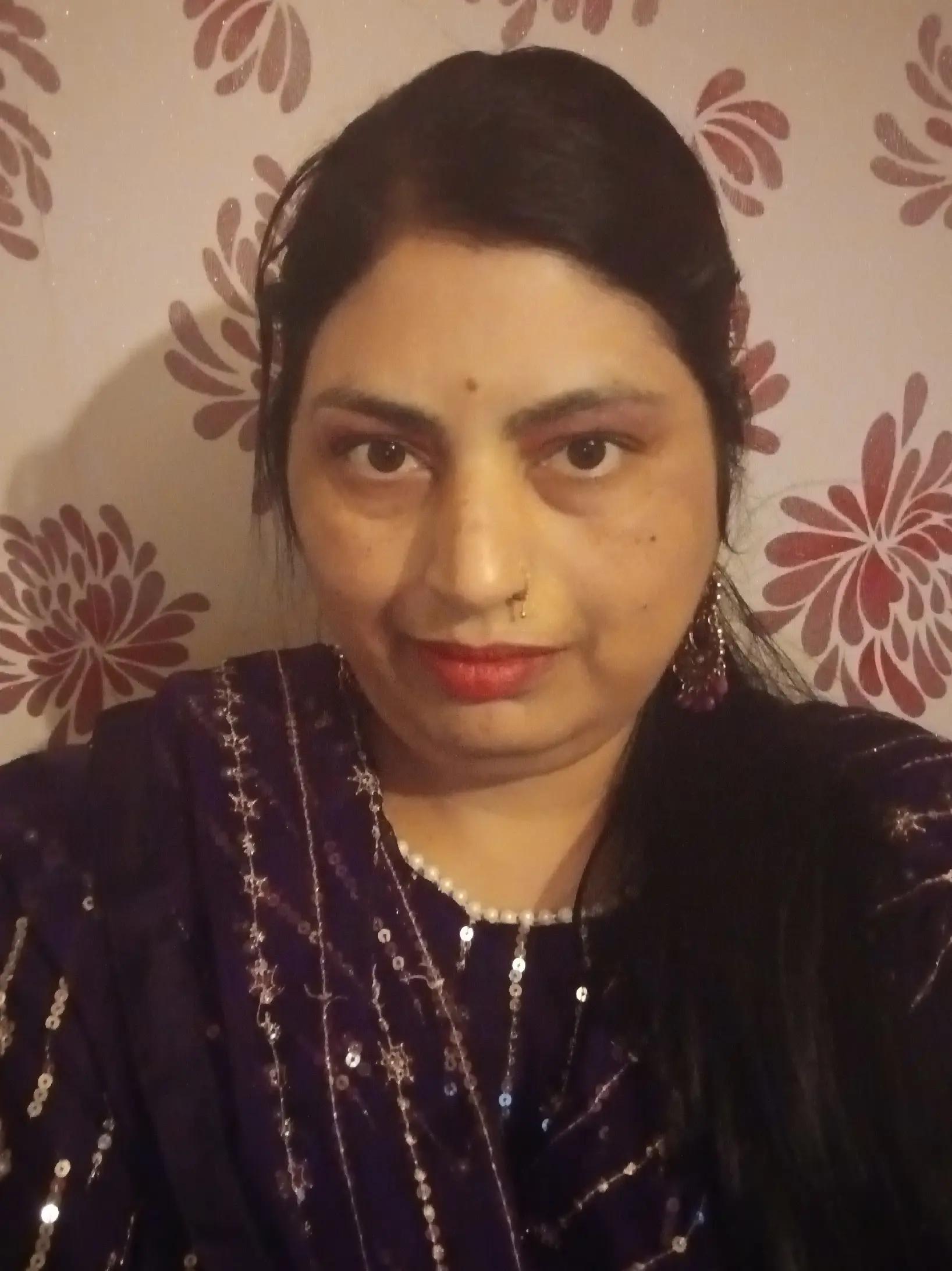 @Khalida Parveen