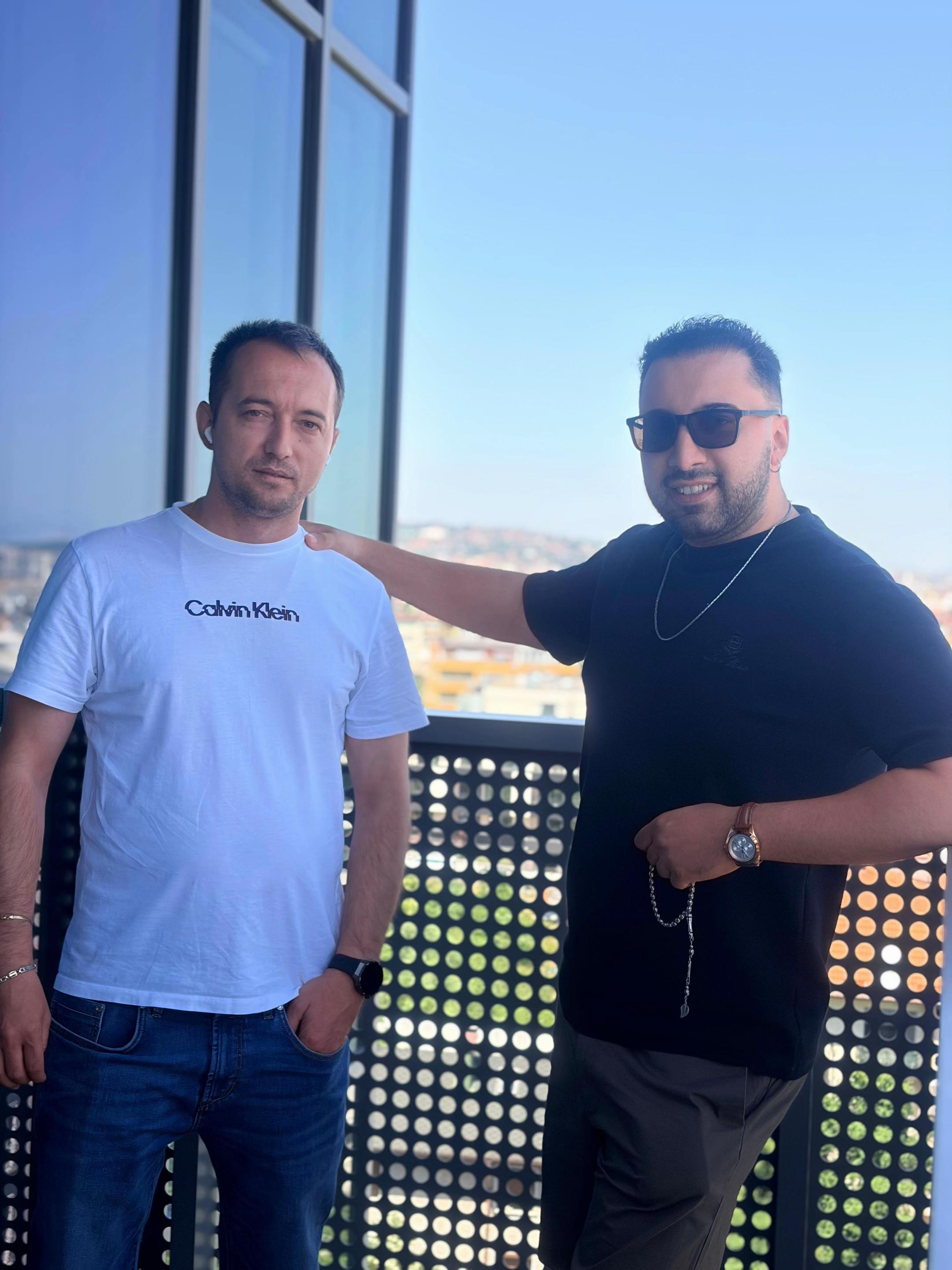 @A.Cett