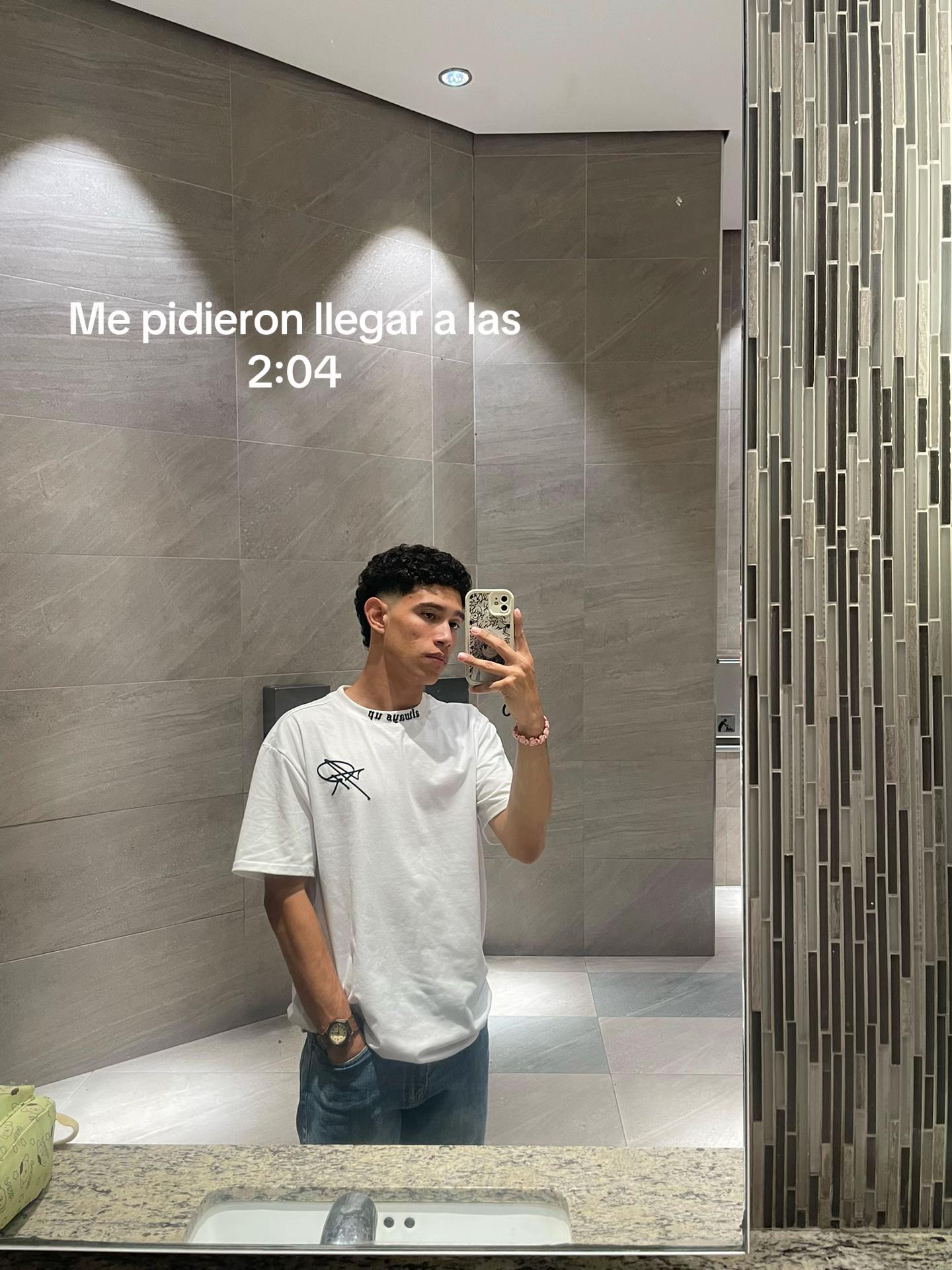 @Huguitooo >|<