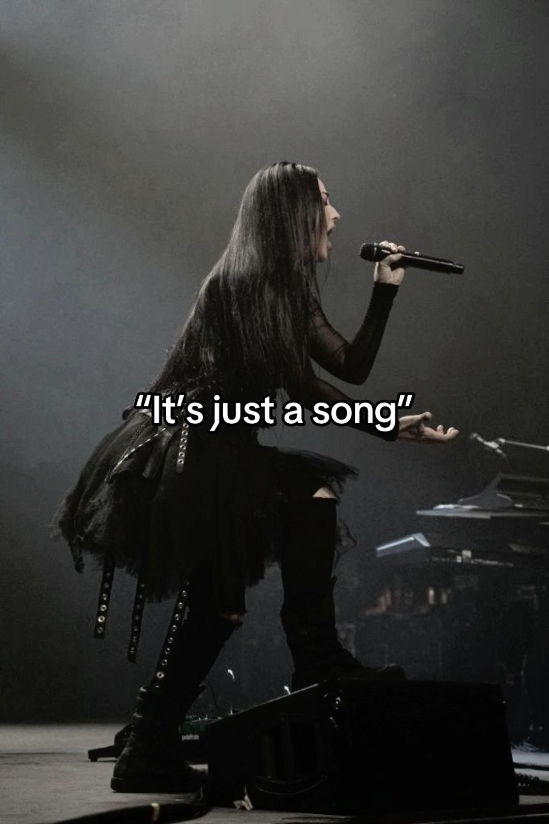 @Amy Lee Universe • Fan Page