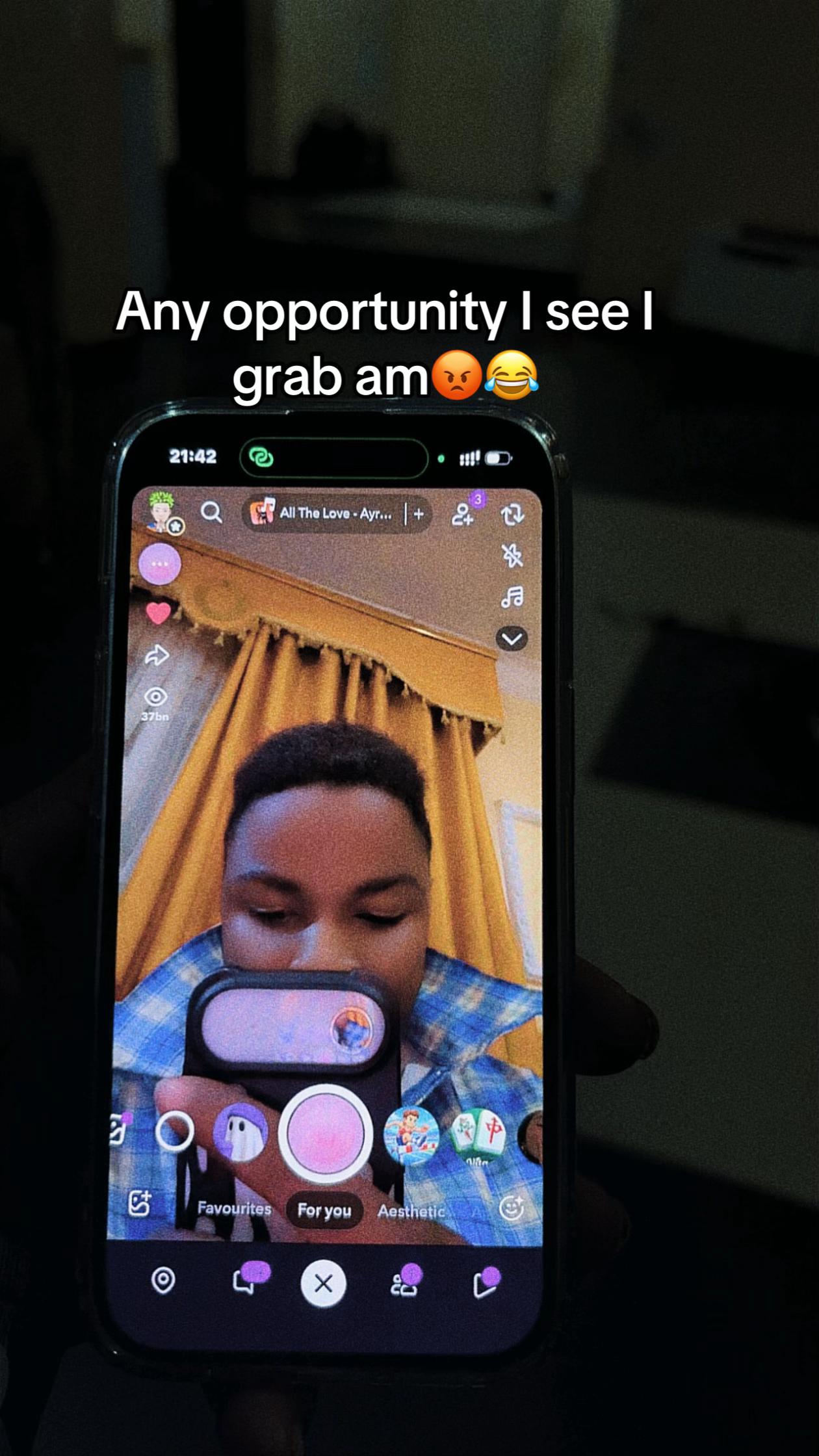 @smile gadget