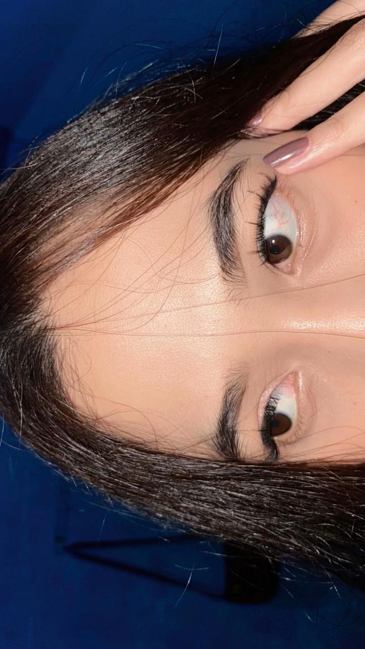 @anaheee