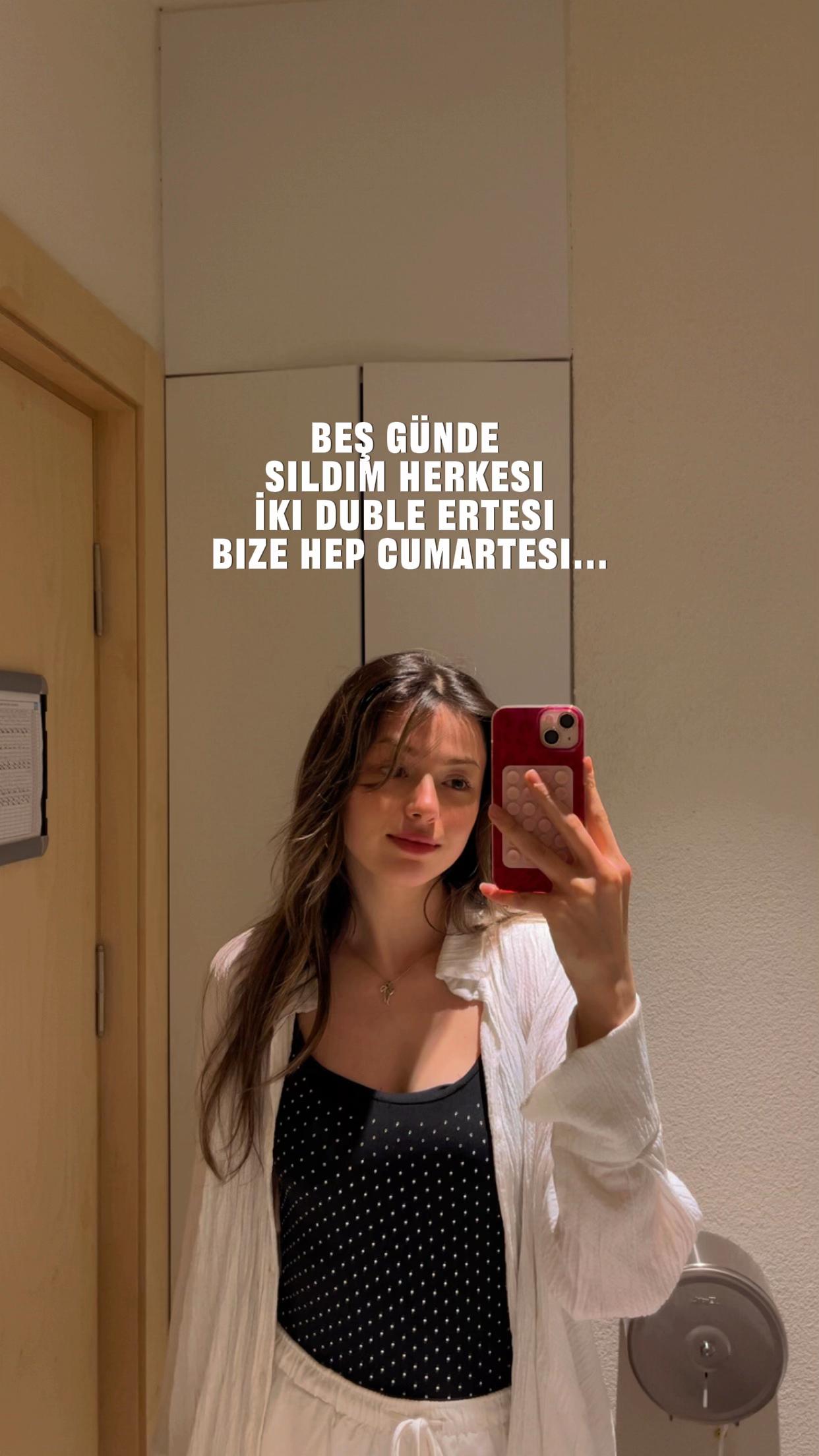 @Yasemin 👙🌸✨