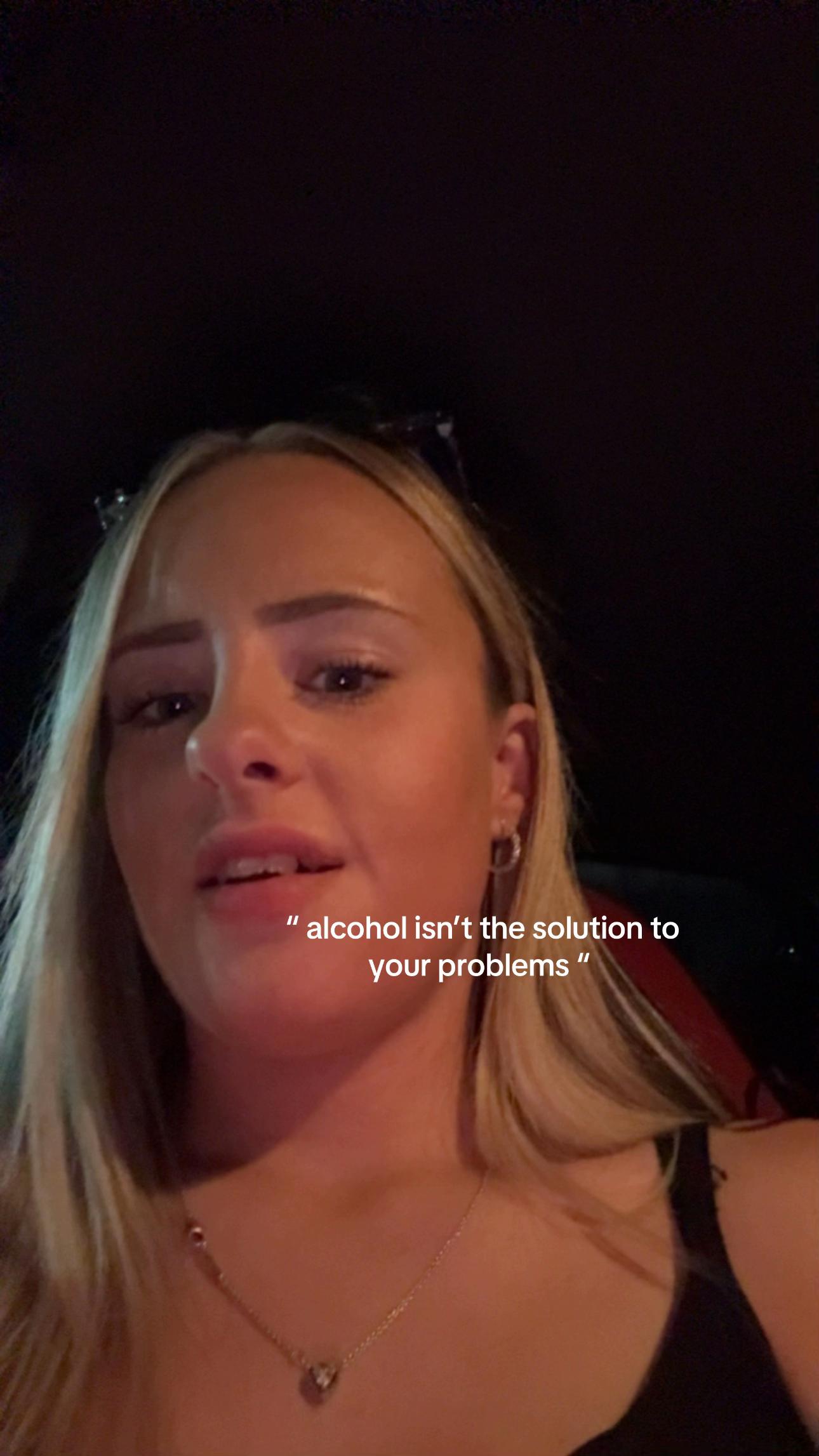 @𝐥𝐢𝐯❦