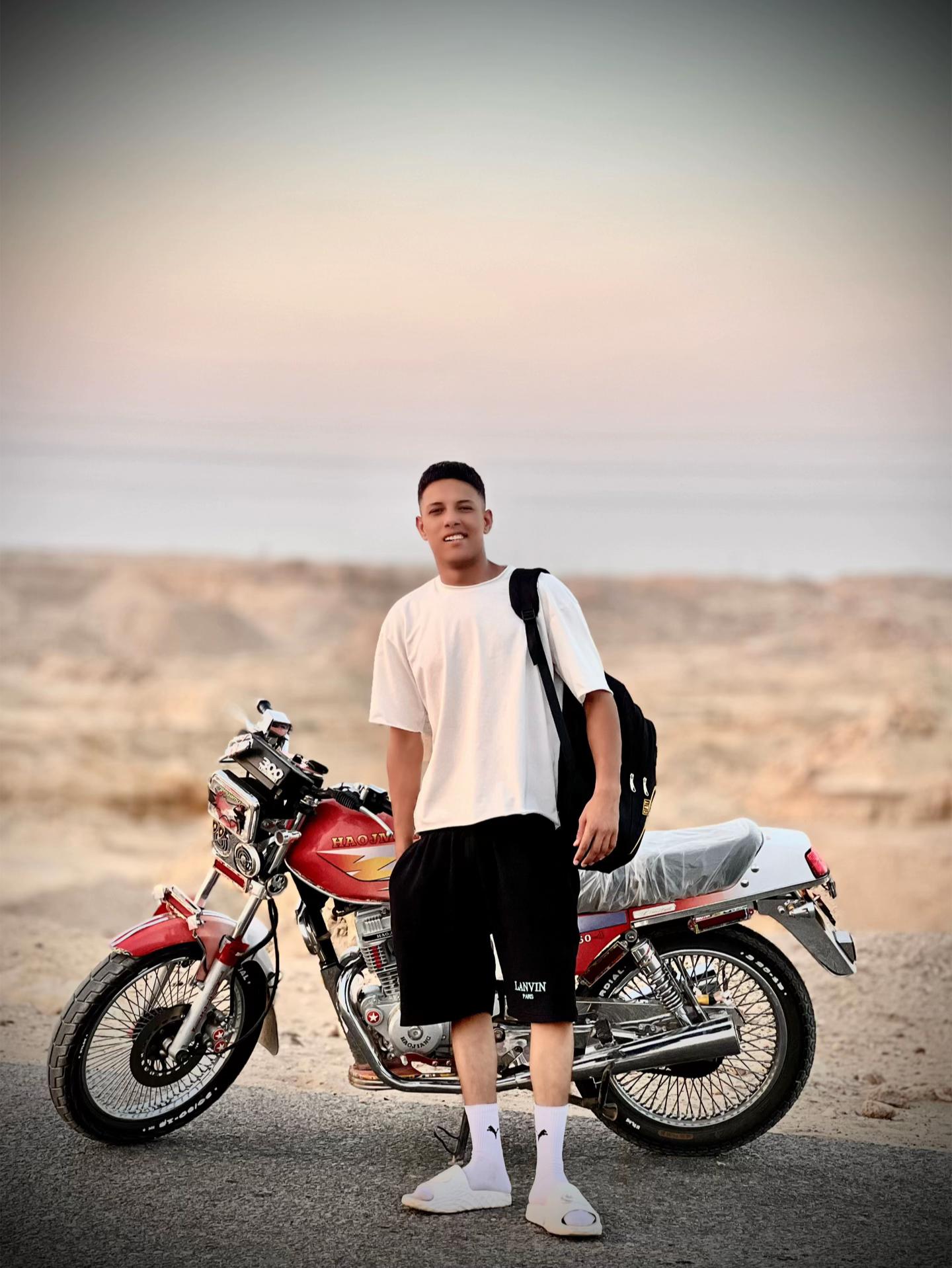 @عَــبــحــي¹🐺