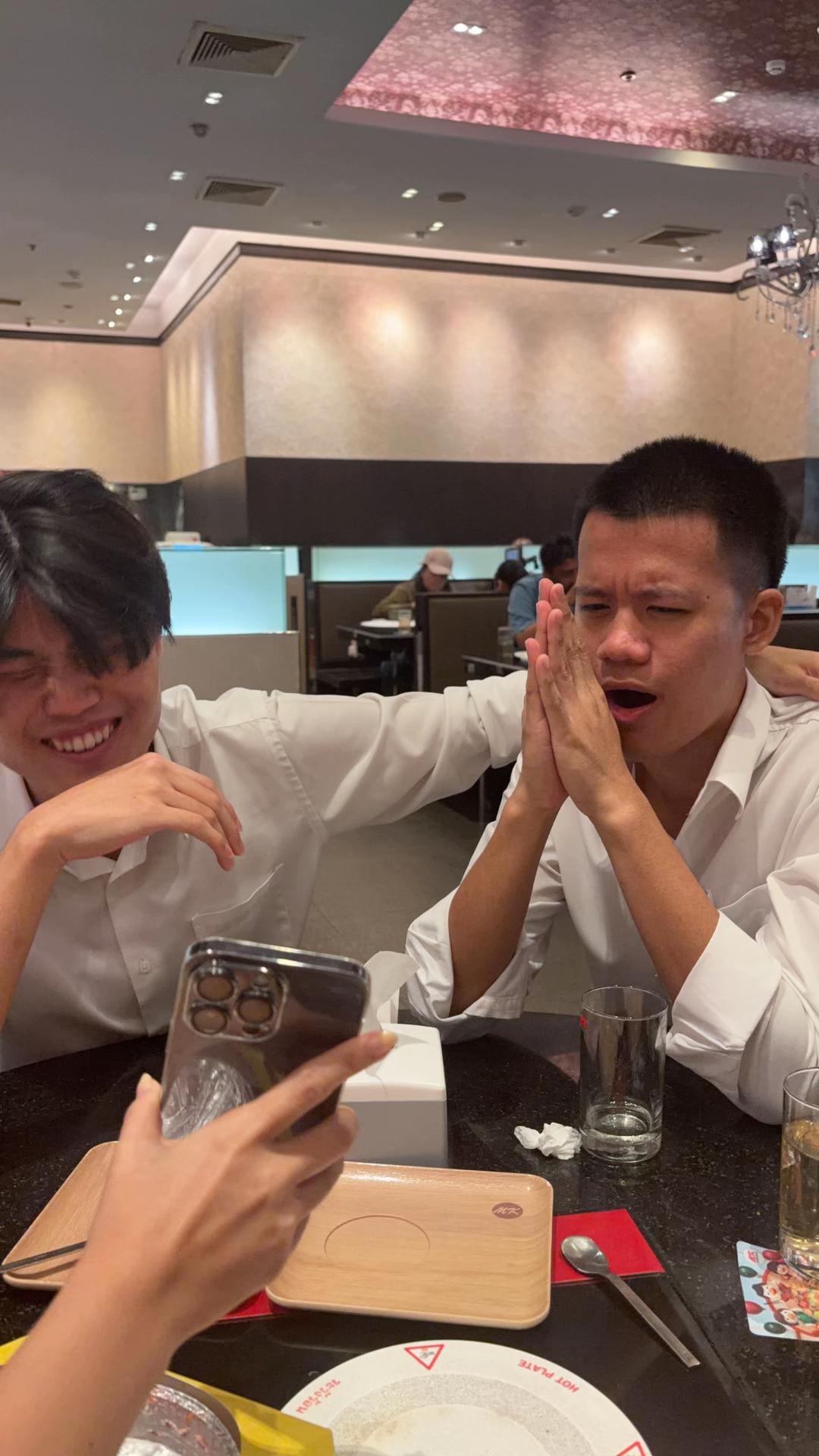 @อโศกไม่ให้ท้ายใคร