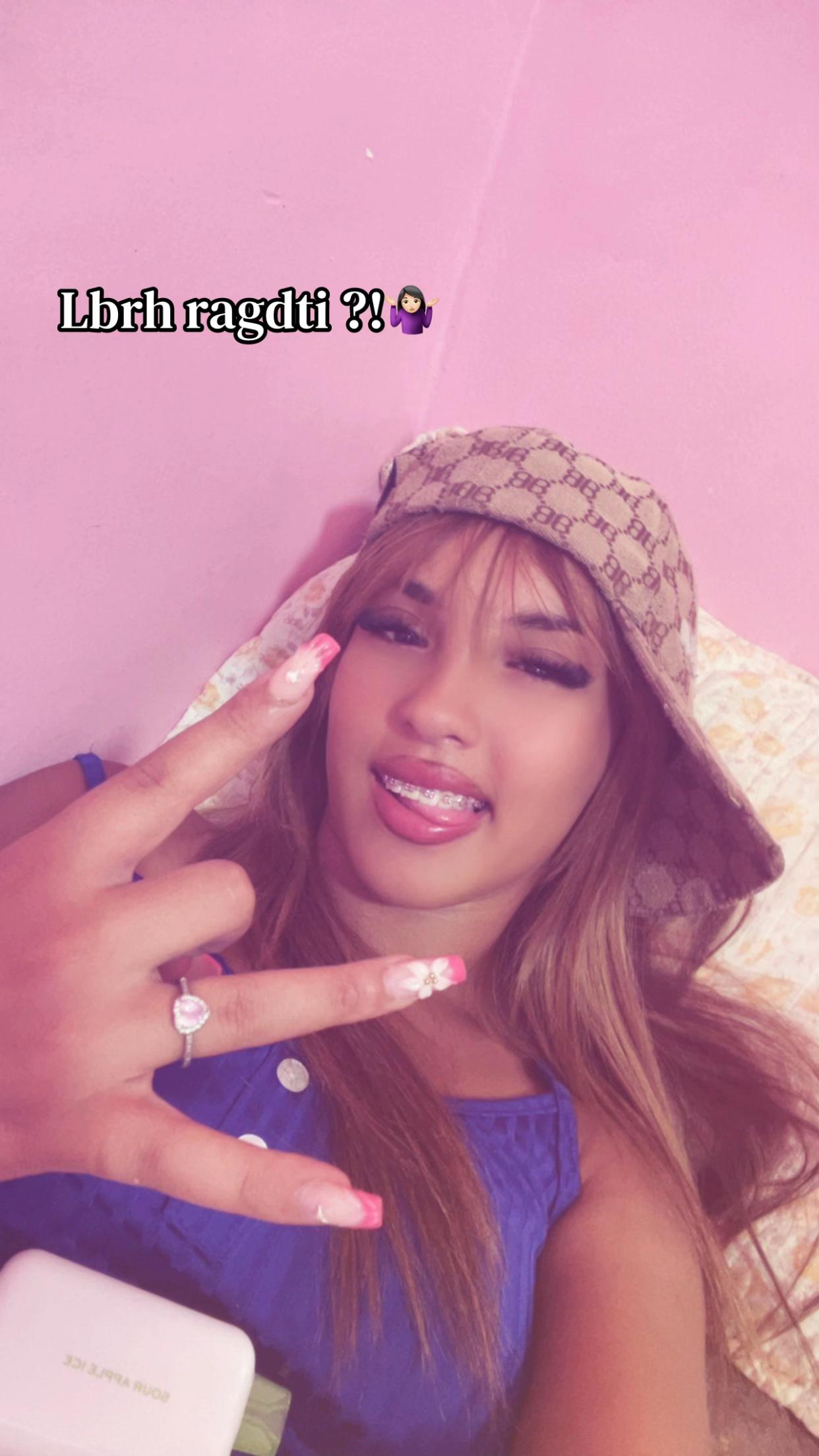 @japoniyaa_16