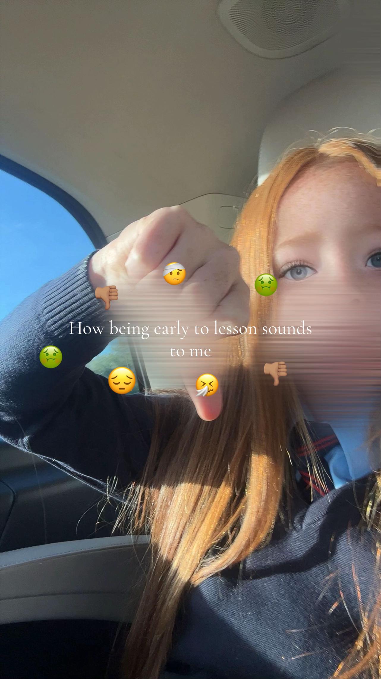 @ℋℴ𝓁𝓁𝒾ℯ