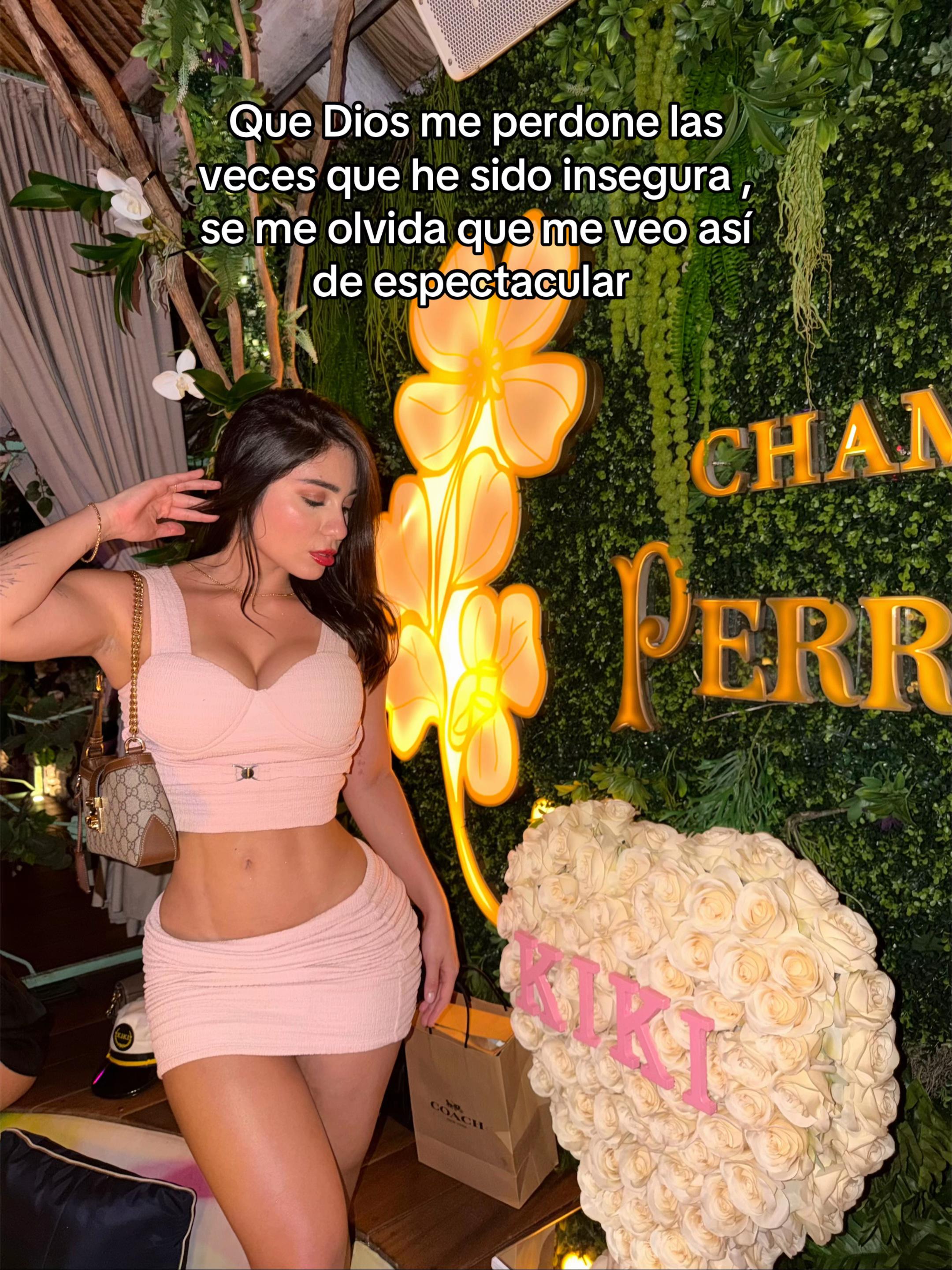 @Liz🌹🥂