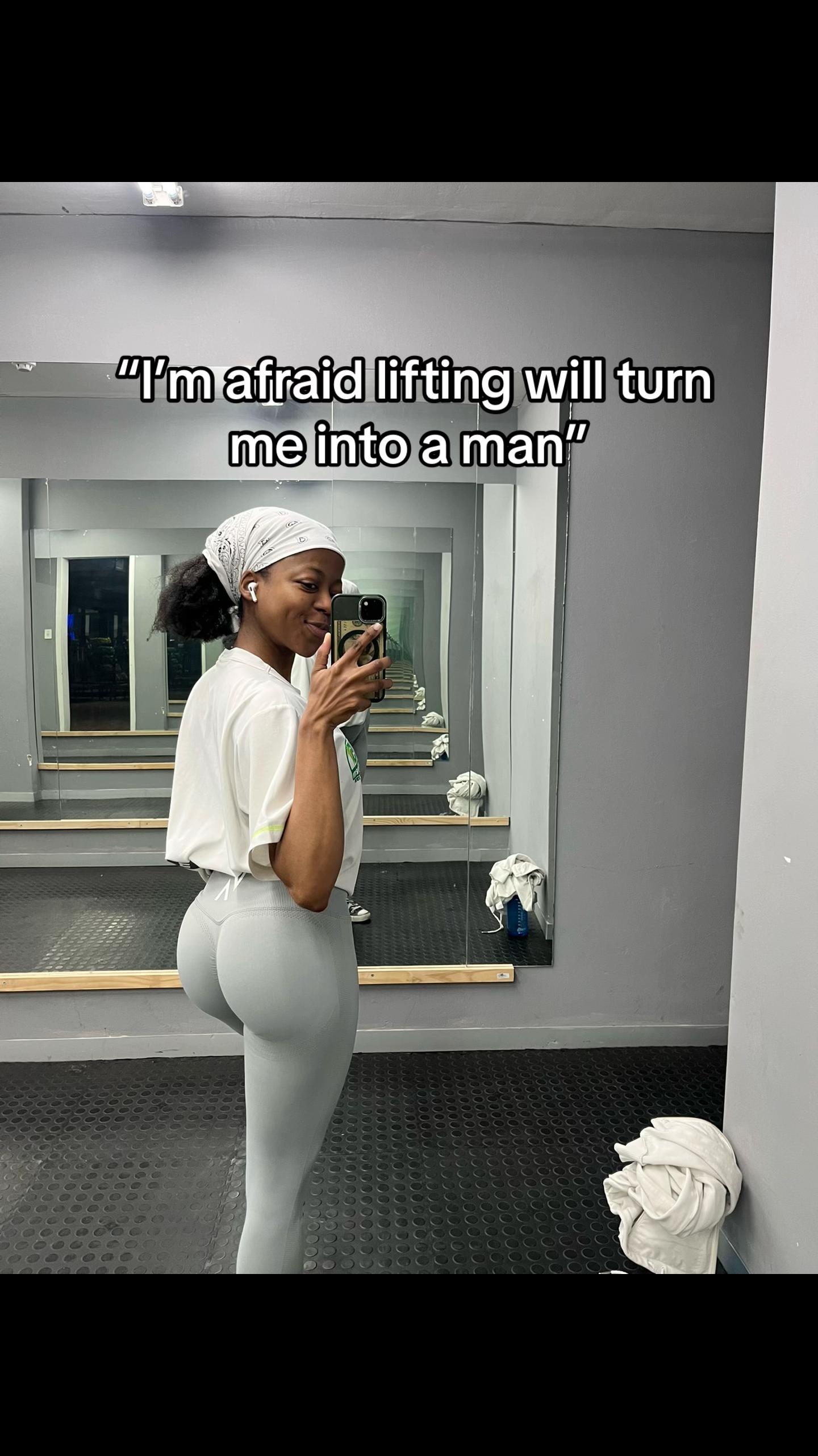@tshenolololo