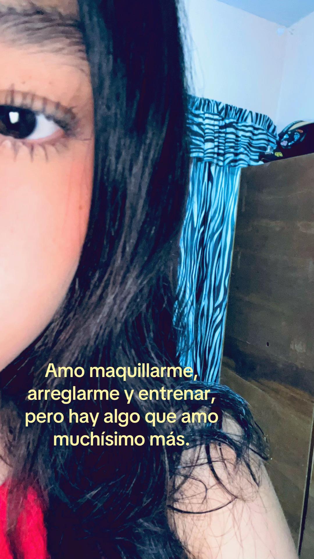 @🦦