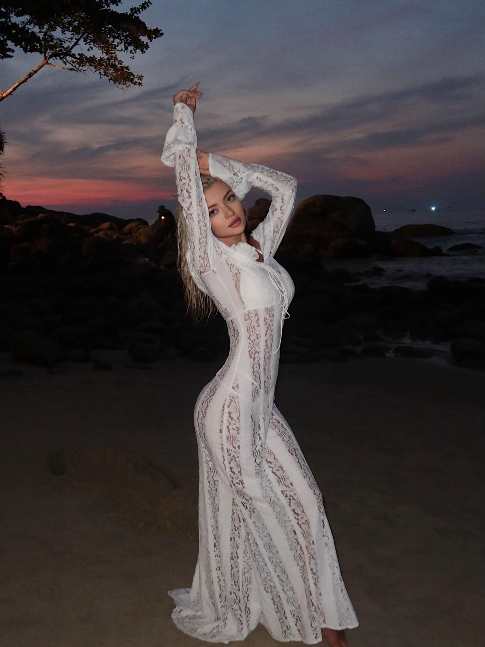 @🇦🇪Maryam مريم🇺🇿