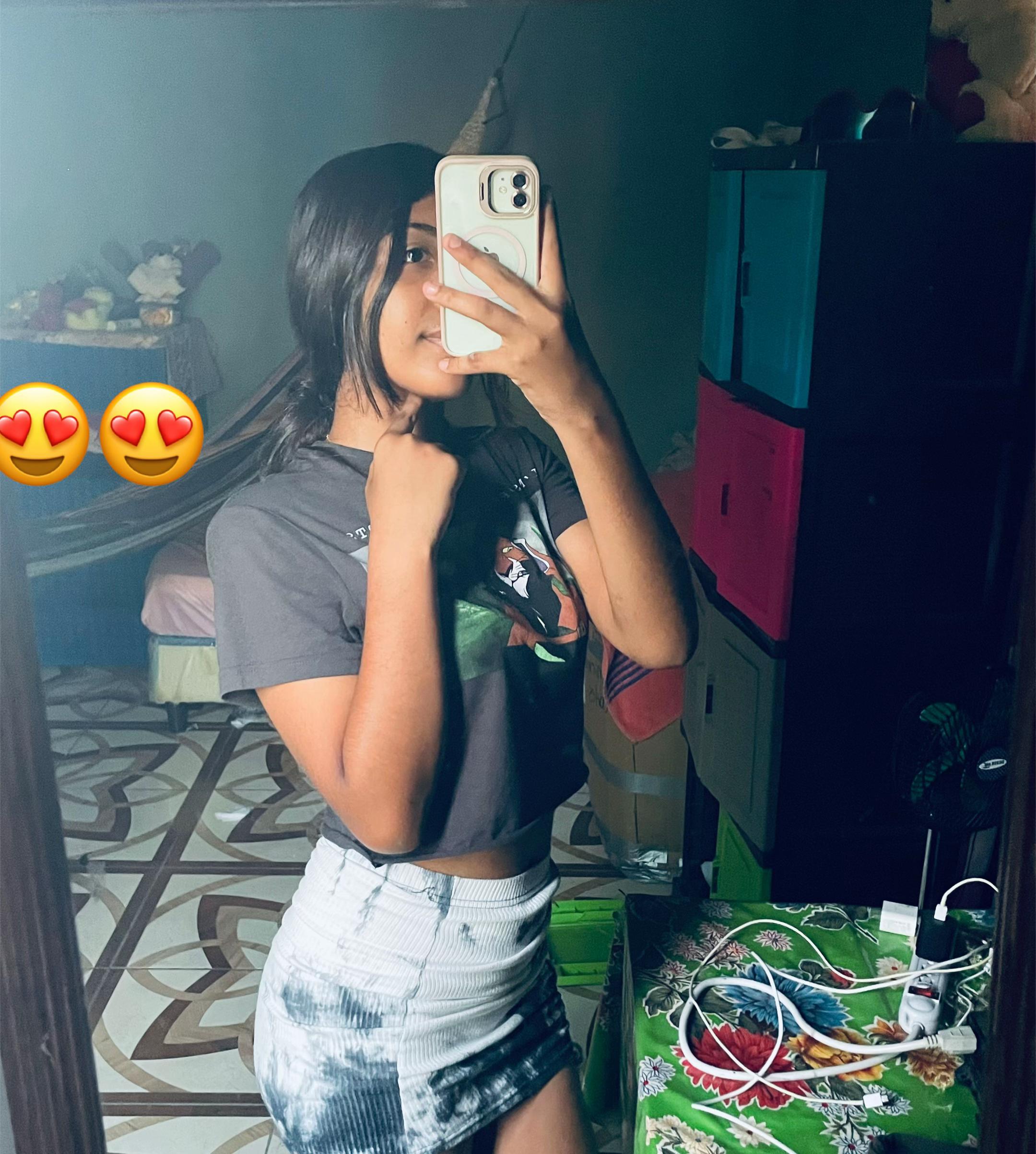@🎀☆⇝𝓔𝓶𝓮𝓵𝔂⇜☆🎀