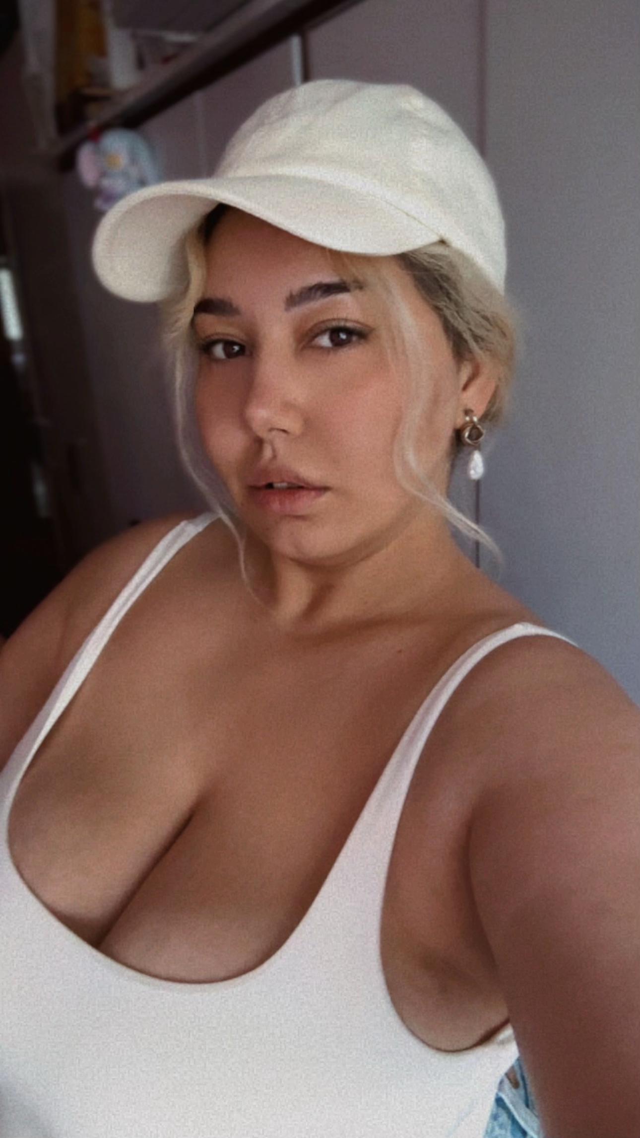 @Larissa Karadag