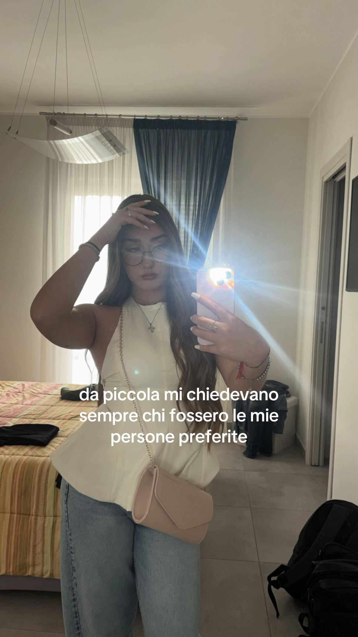 @marci_esposito_