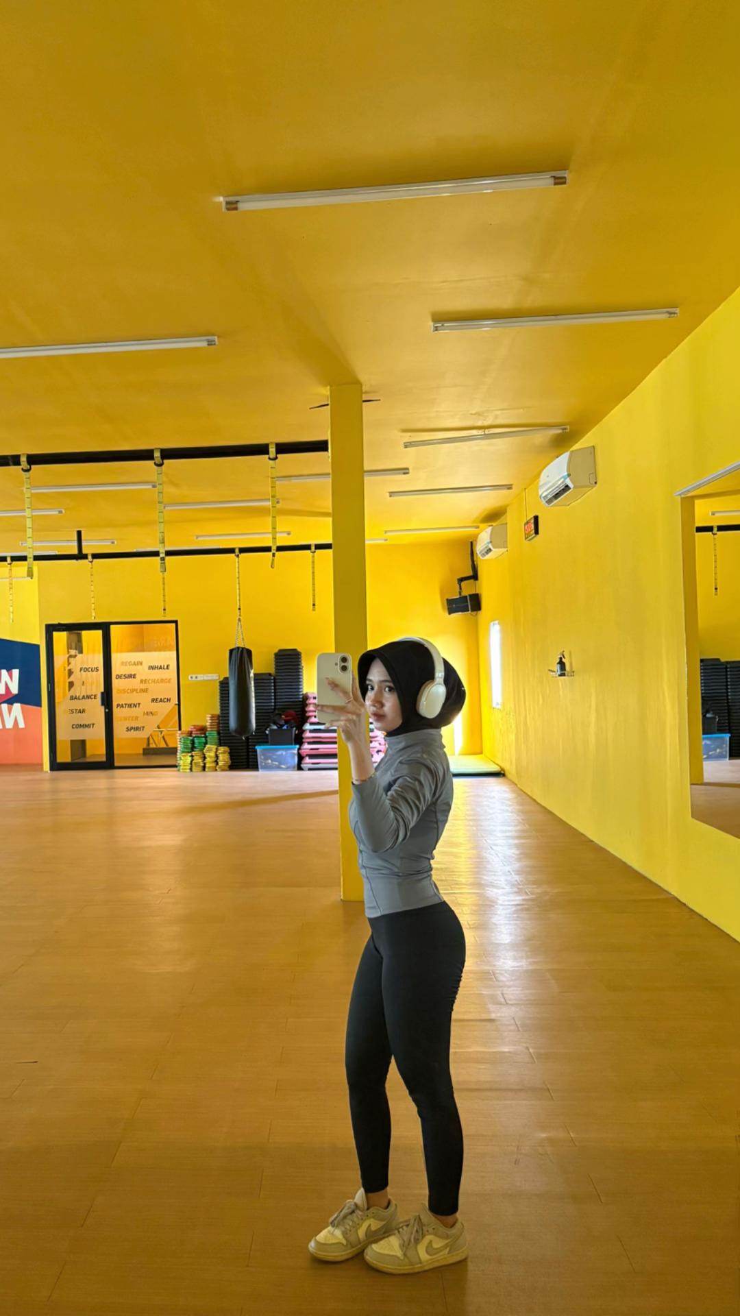 @azahraspf_