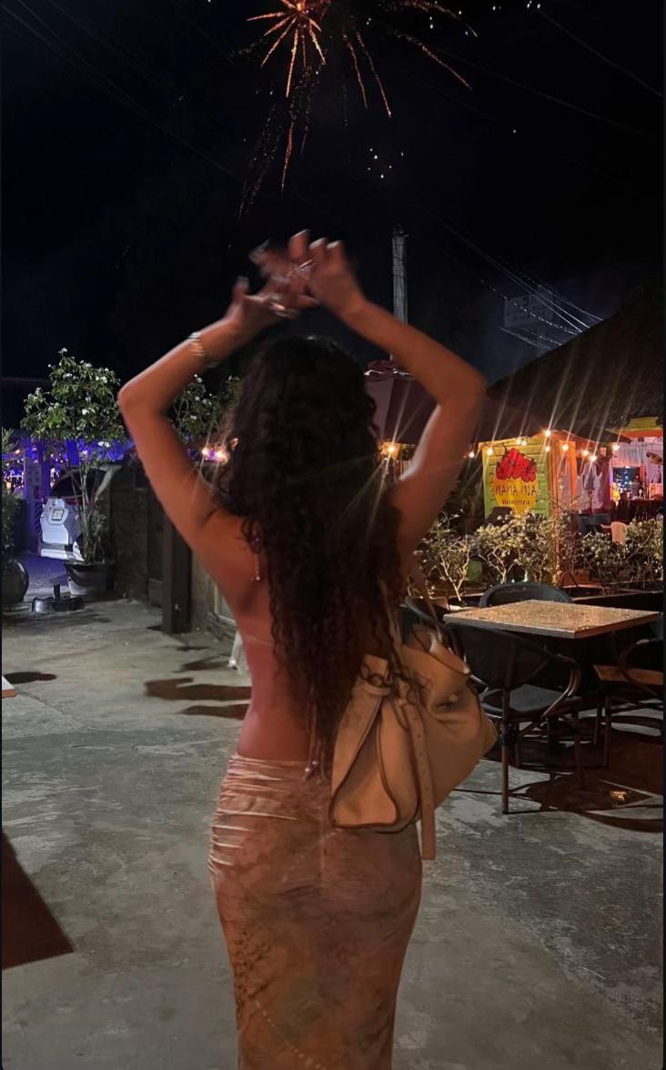 @chick_azo