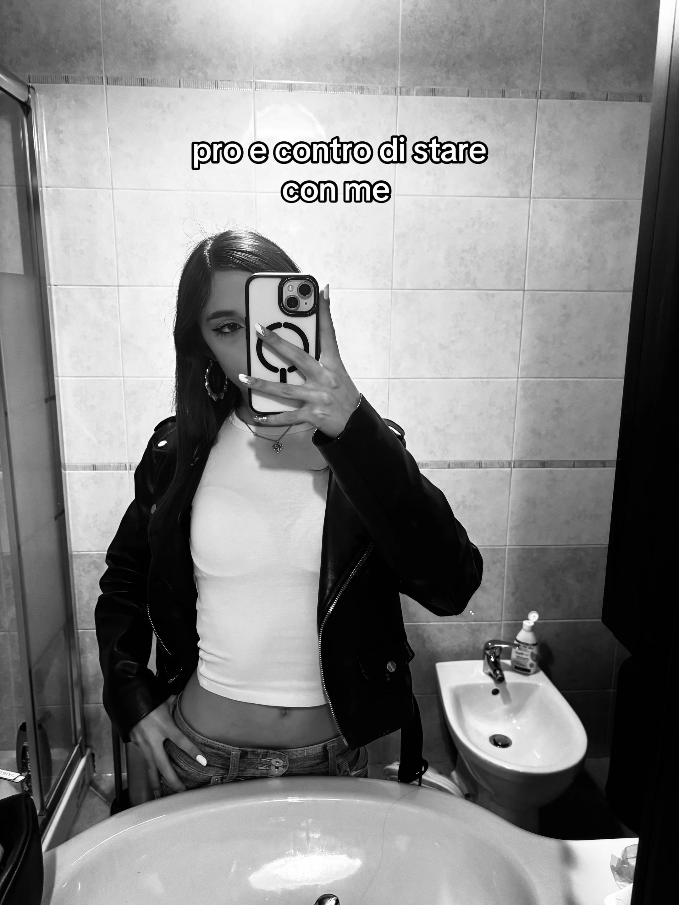 @v&igrave;