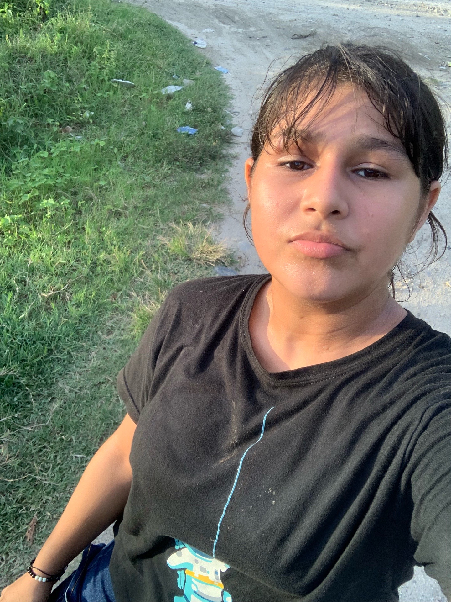 @Fabiola🦋🐝