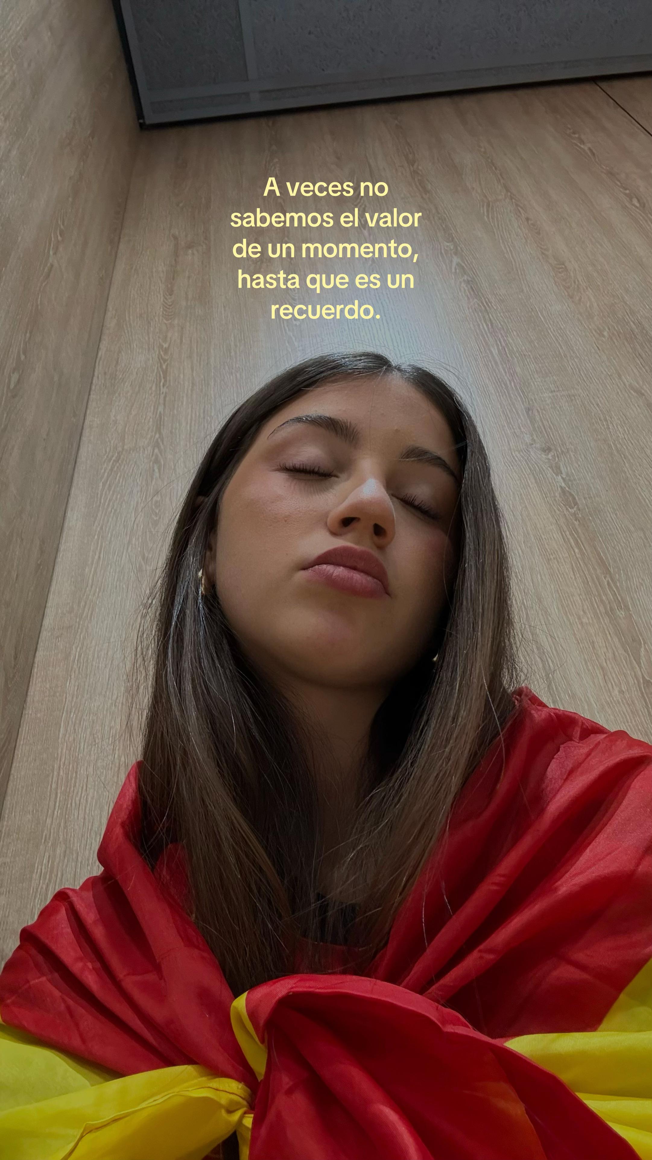 @Daniela Hern&aacute;ndez