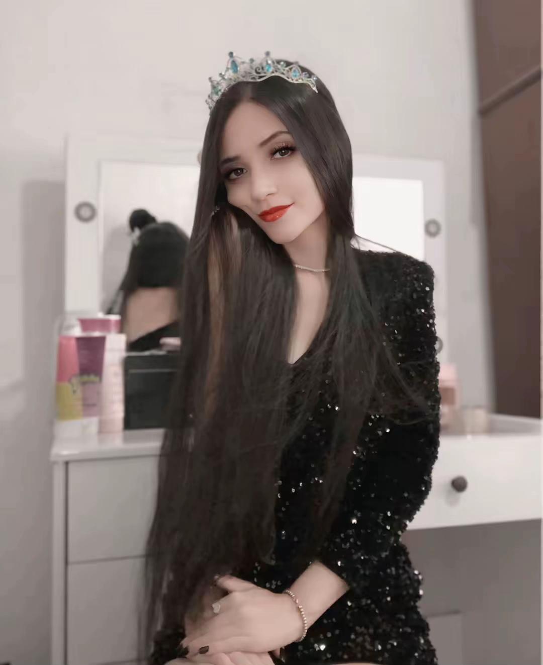 @Victoria Siqueira