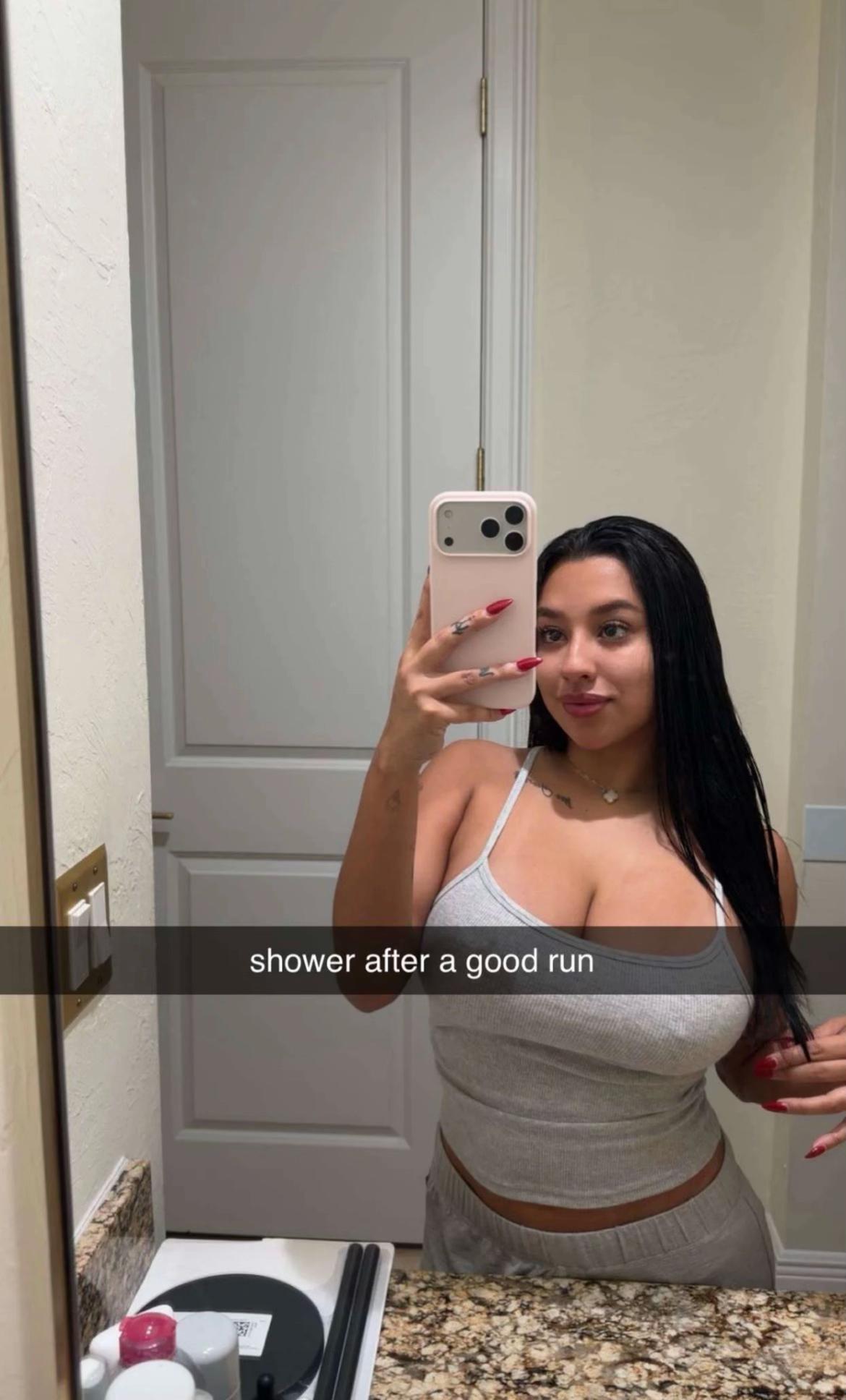 @Anita Sophia