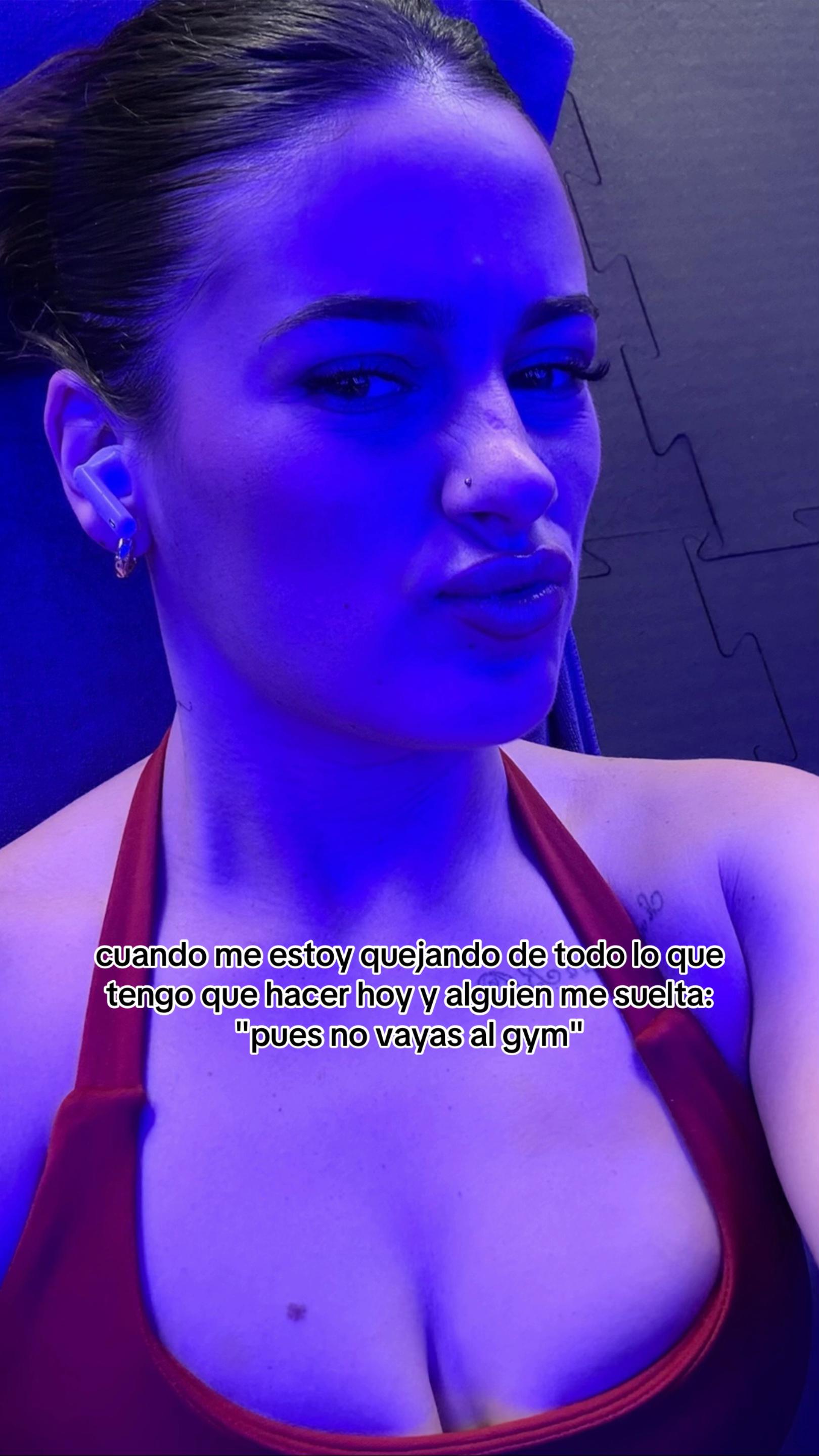 @seleenapereezz