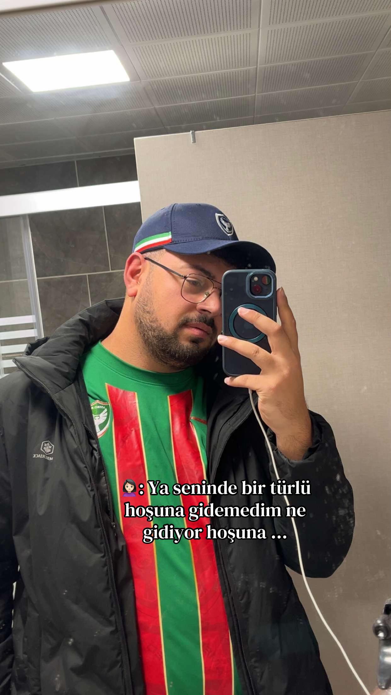@serk8n0