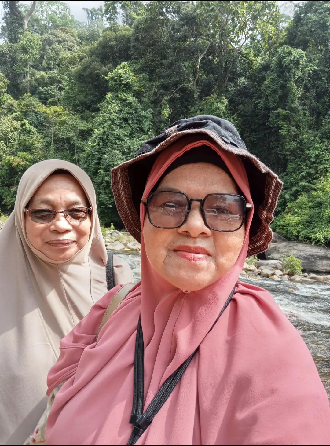 @CIKNEY CANTIK