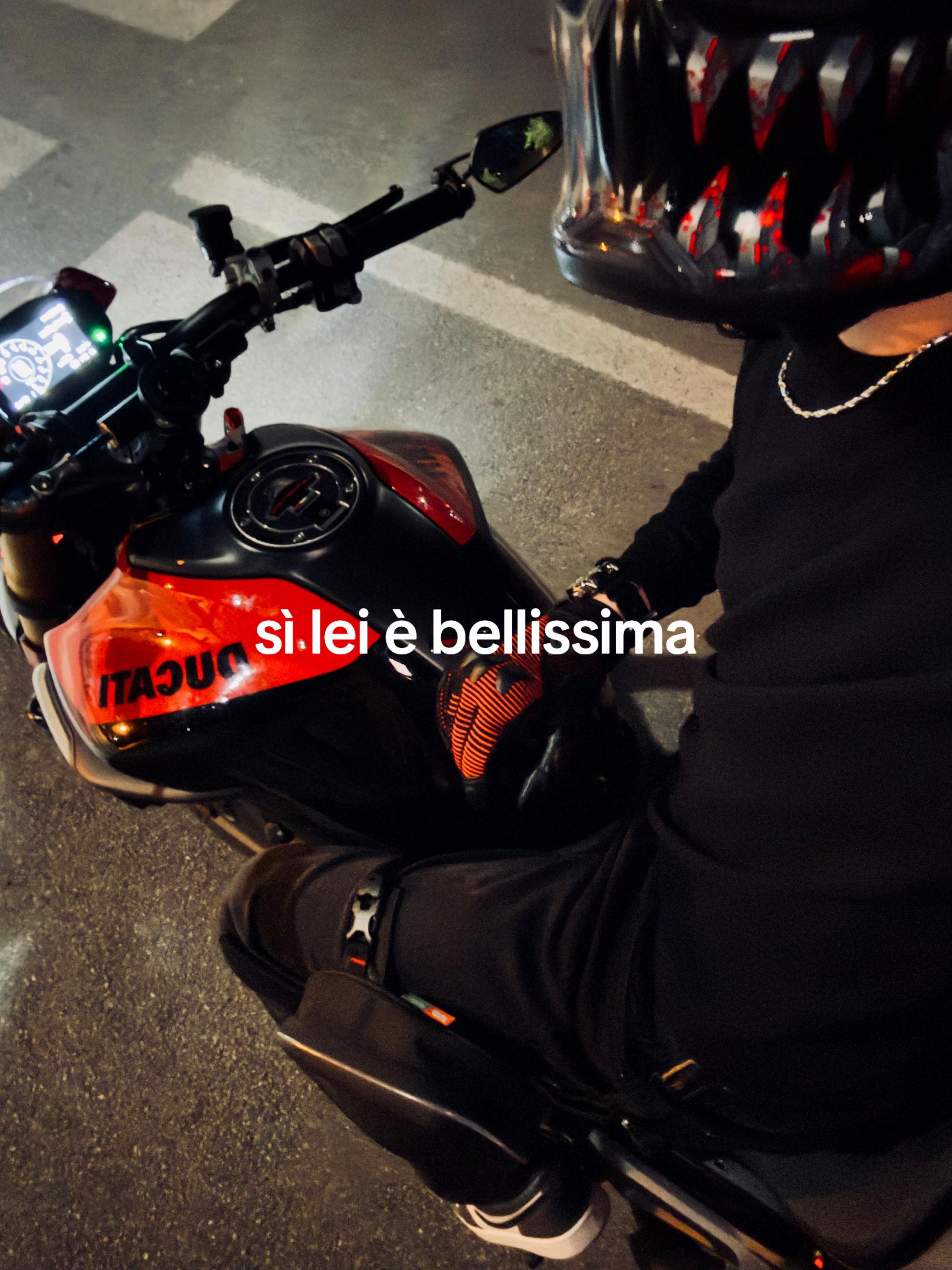 @giosky___